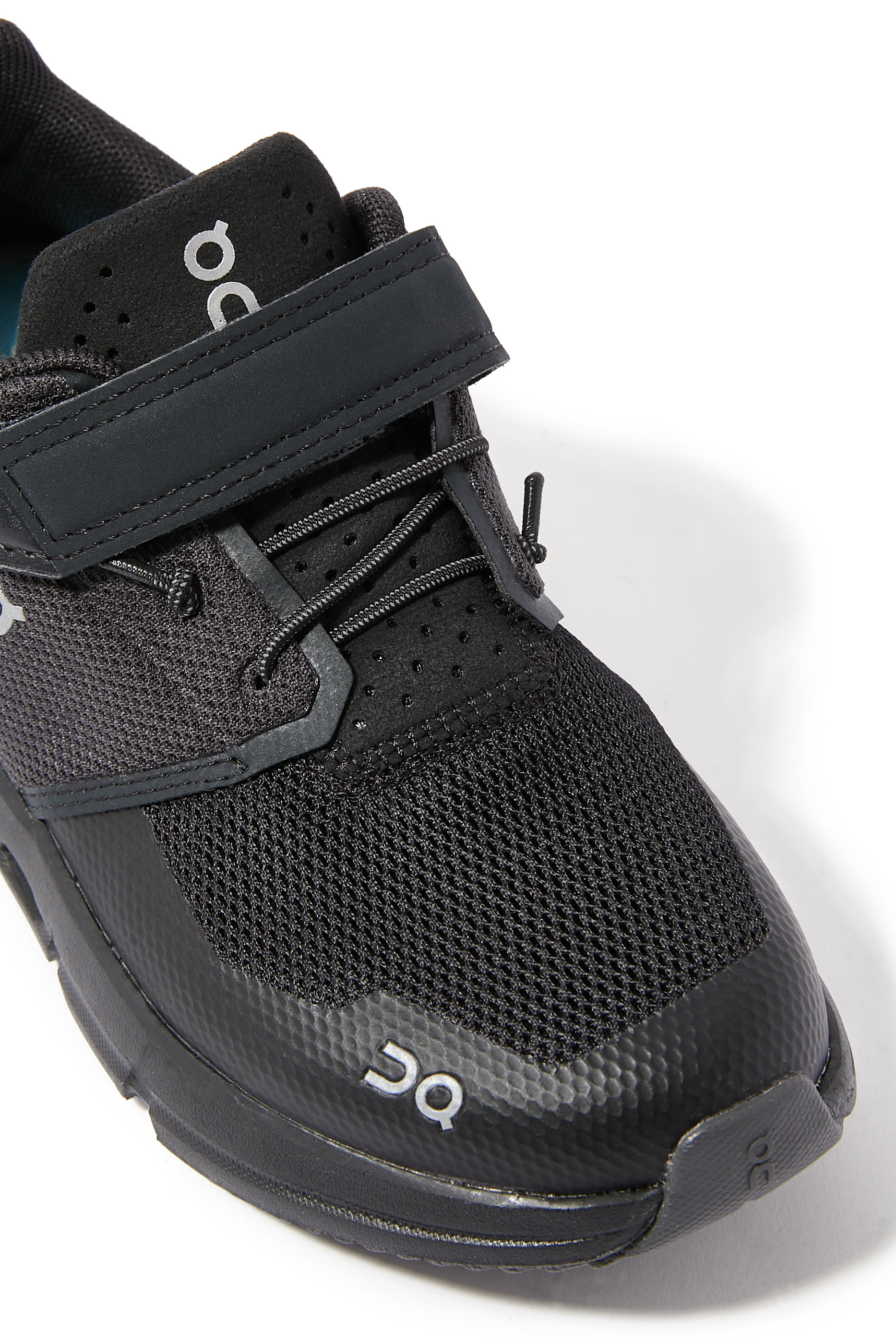 سنيكرز كلاود بلاي للأطفال