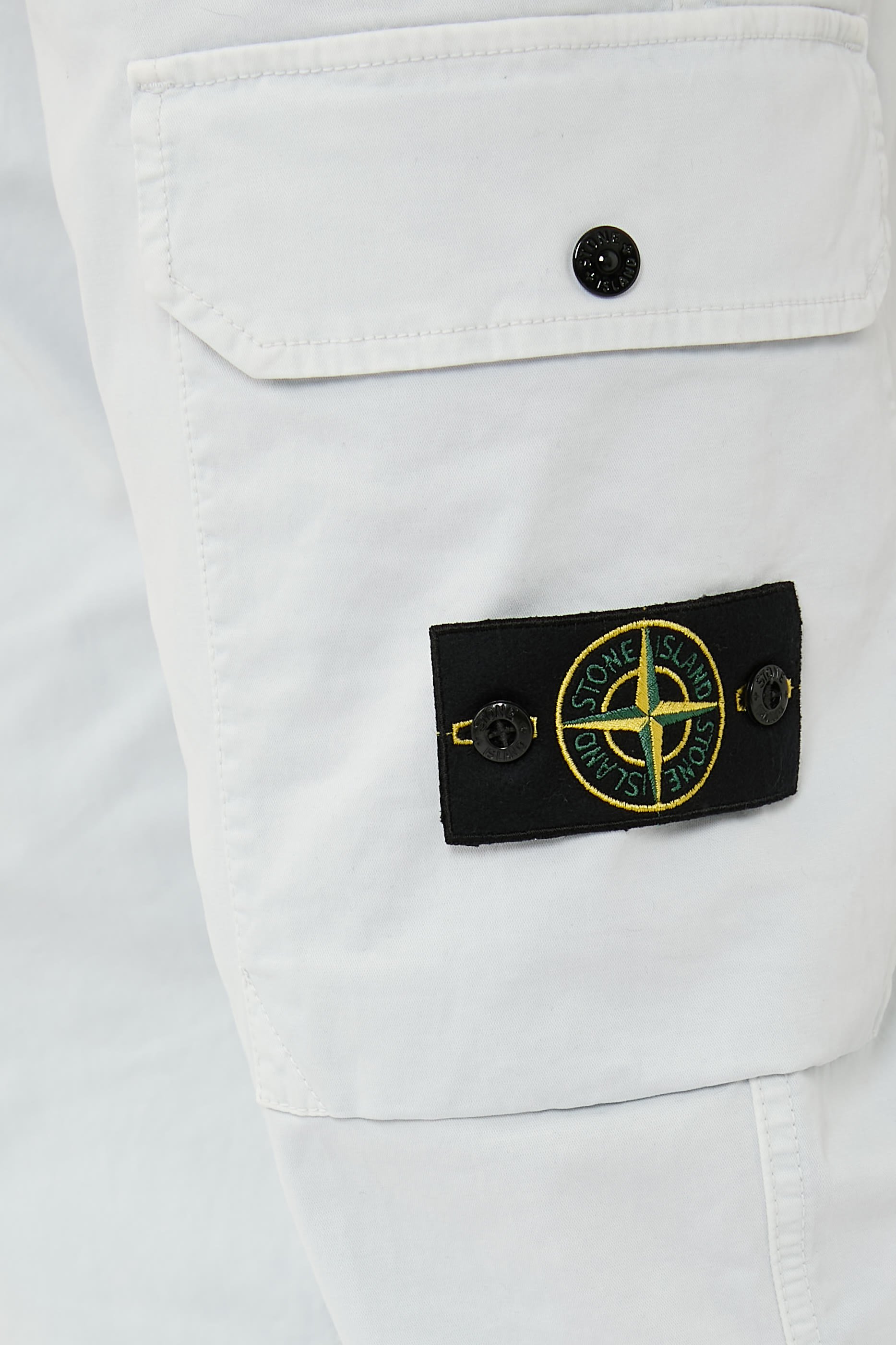 بنطال كارغو تشينو بتأثير عتيق  