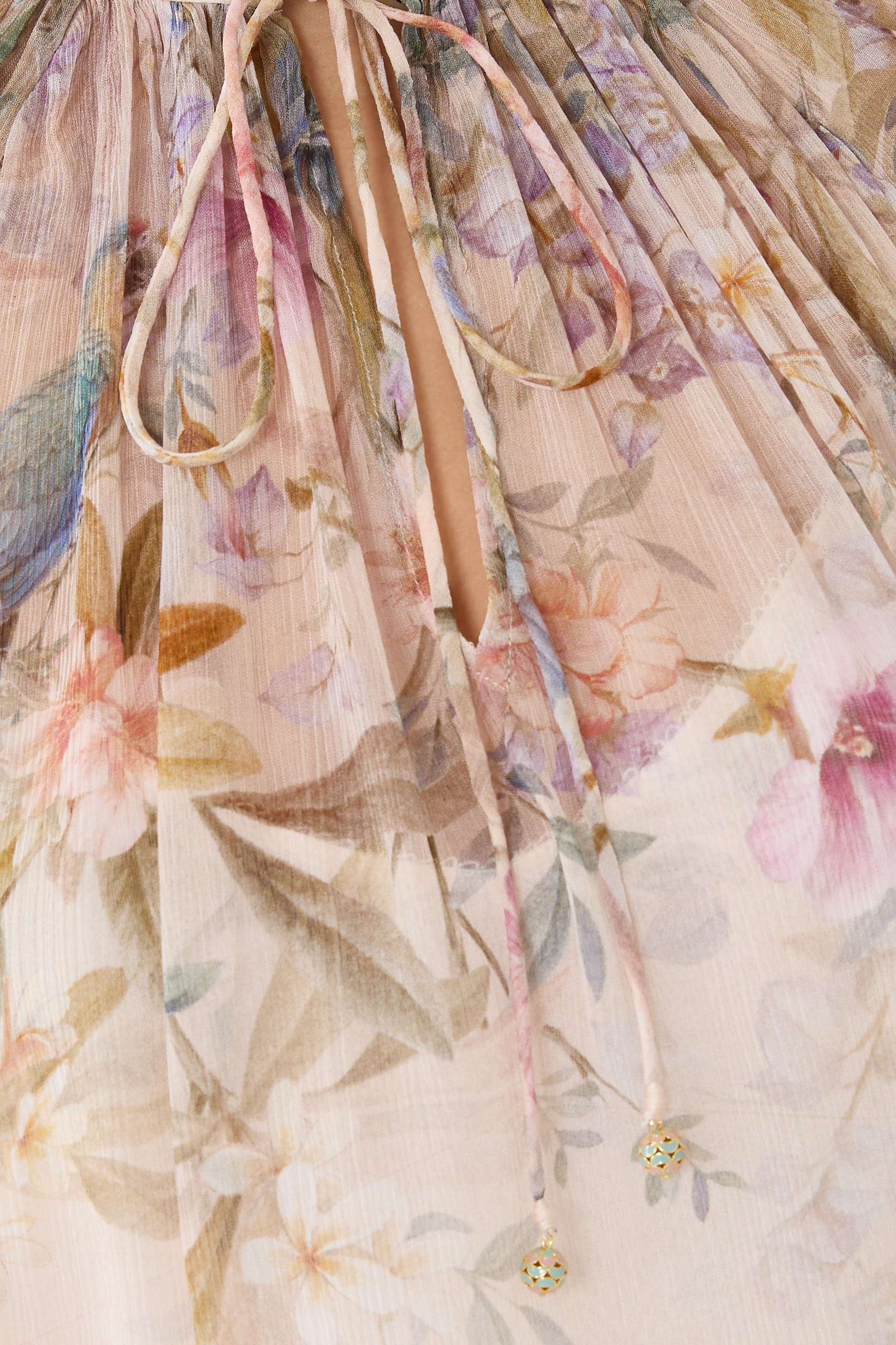 بلوزة ريبليون بيلو 