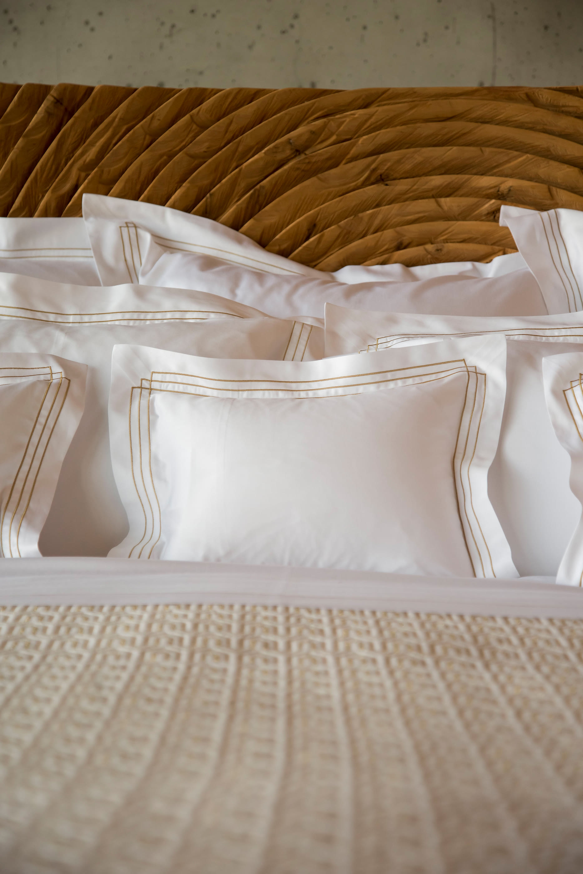 غطاء وسادة كوادرا