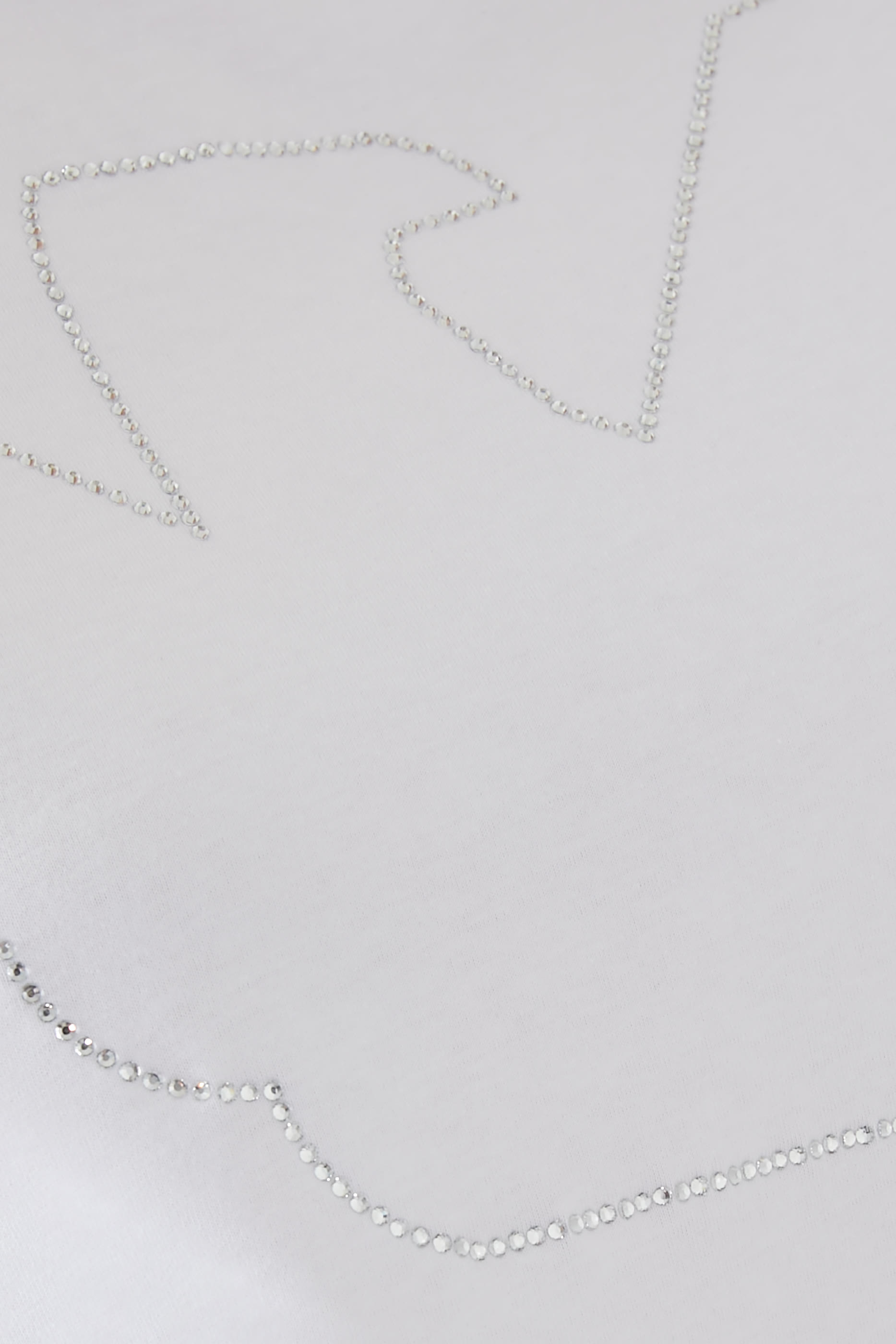 تيشيرت قصير مرصع بأحجار الراين بتصميم شعار الماركة جيرسيه مطاطي