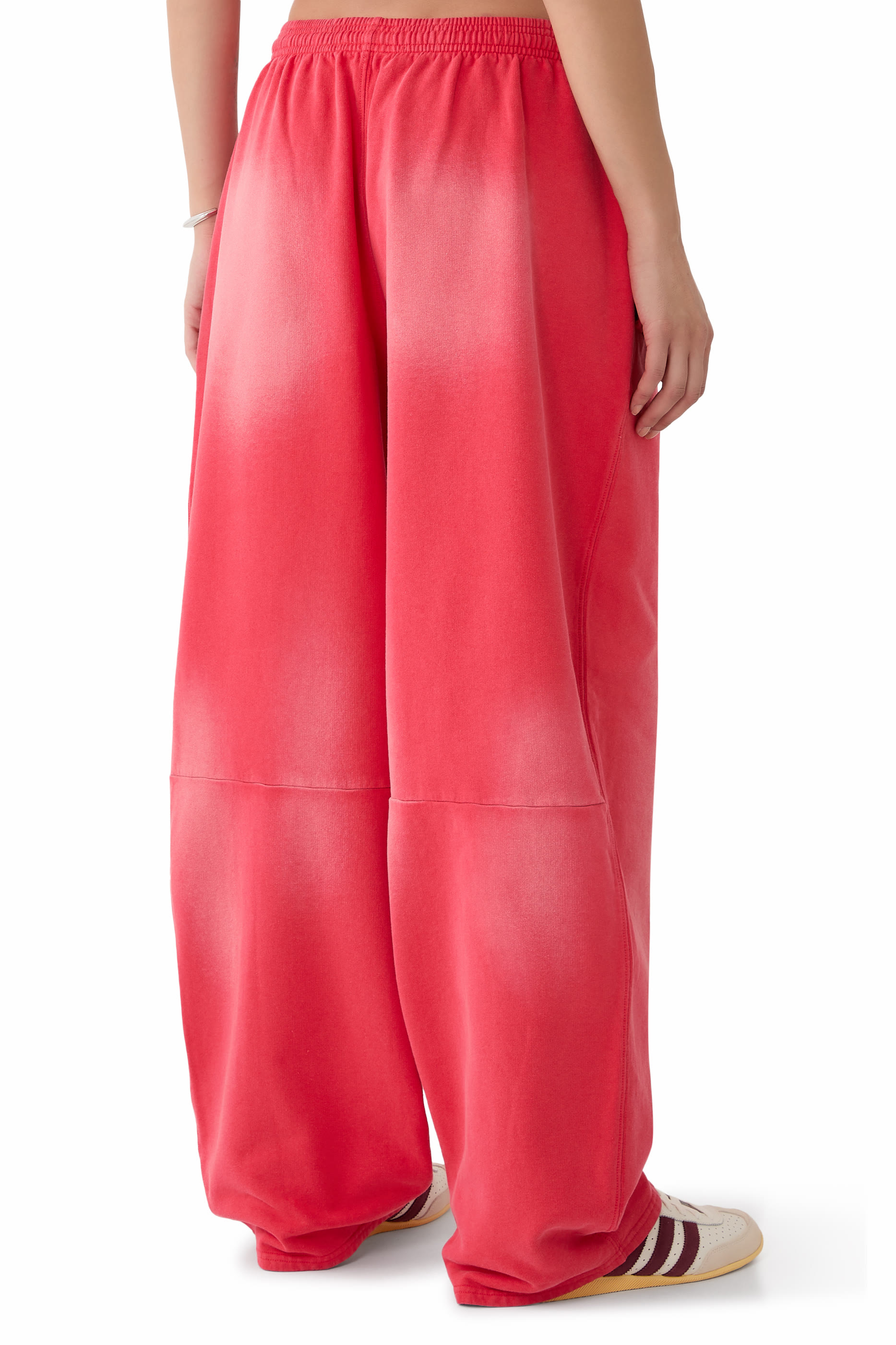 بنطال رياضي بقصة ساق مفصلة