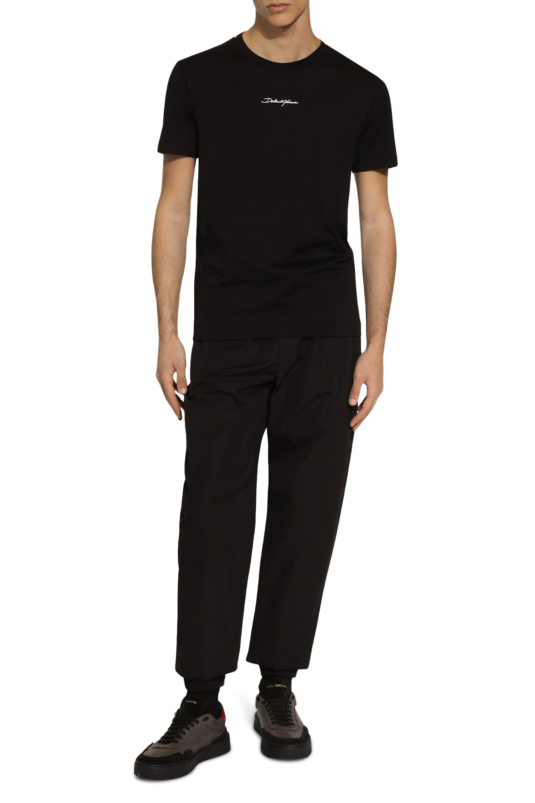 تيشيرت بشعار الماركة قطن