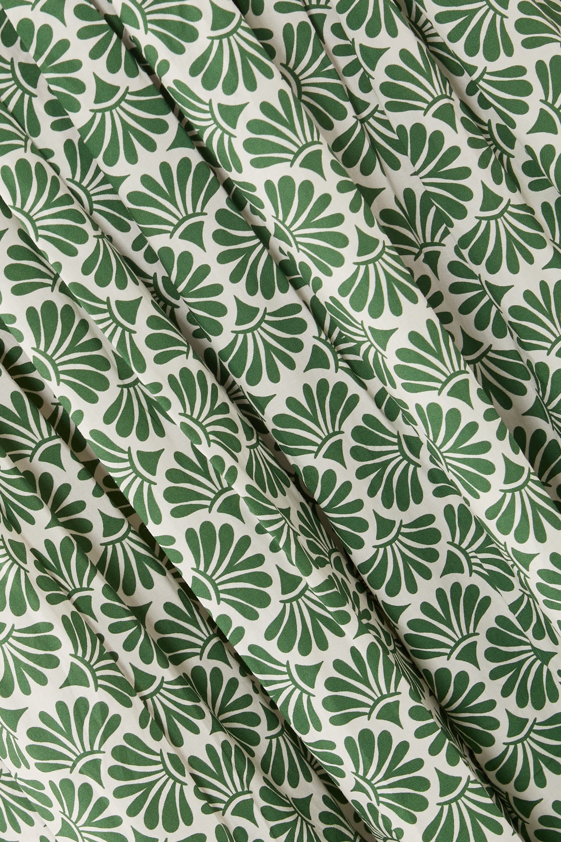 فستان متوسط الطول بأربطة متقاطعة في الخلف