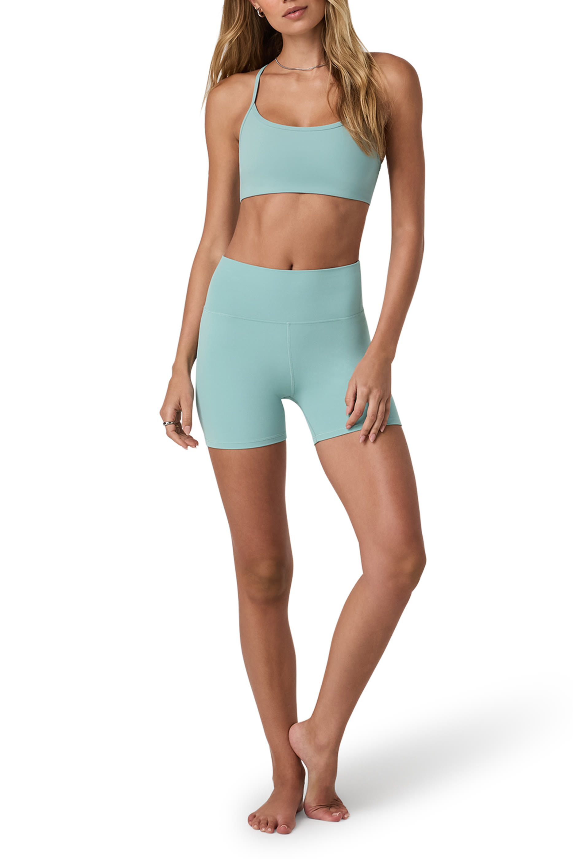 حمالة صدر  أول ذا فيلز