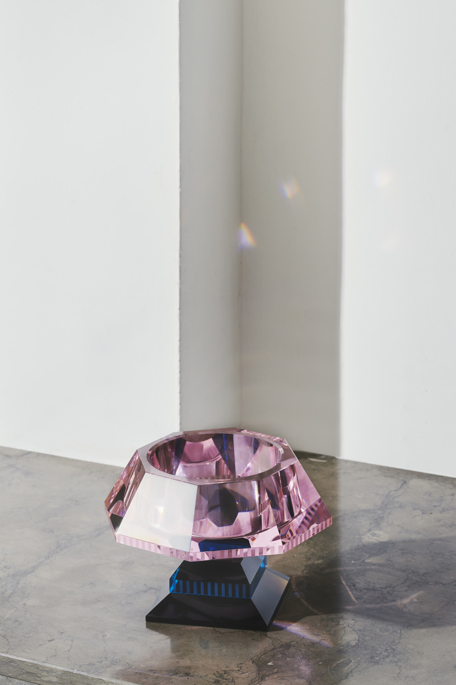 وعاء ليزي كريستال