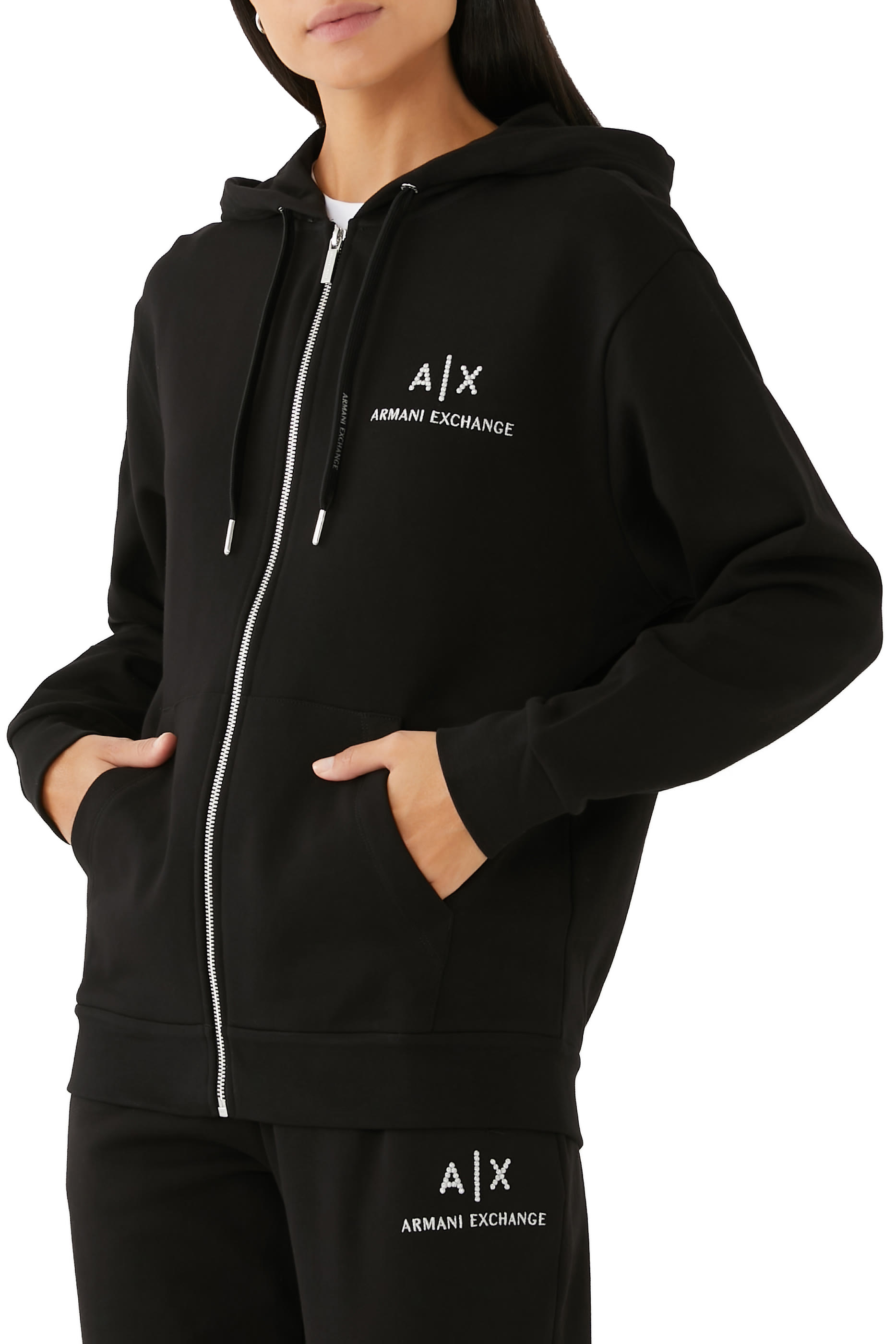 هودي بشعار الماركة بإصدار لرمضان