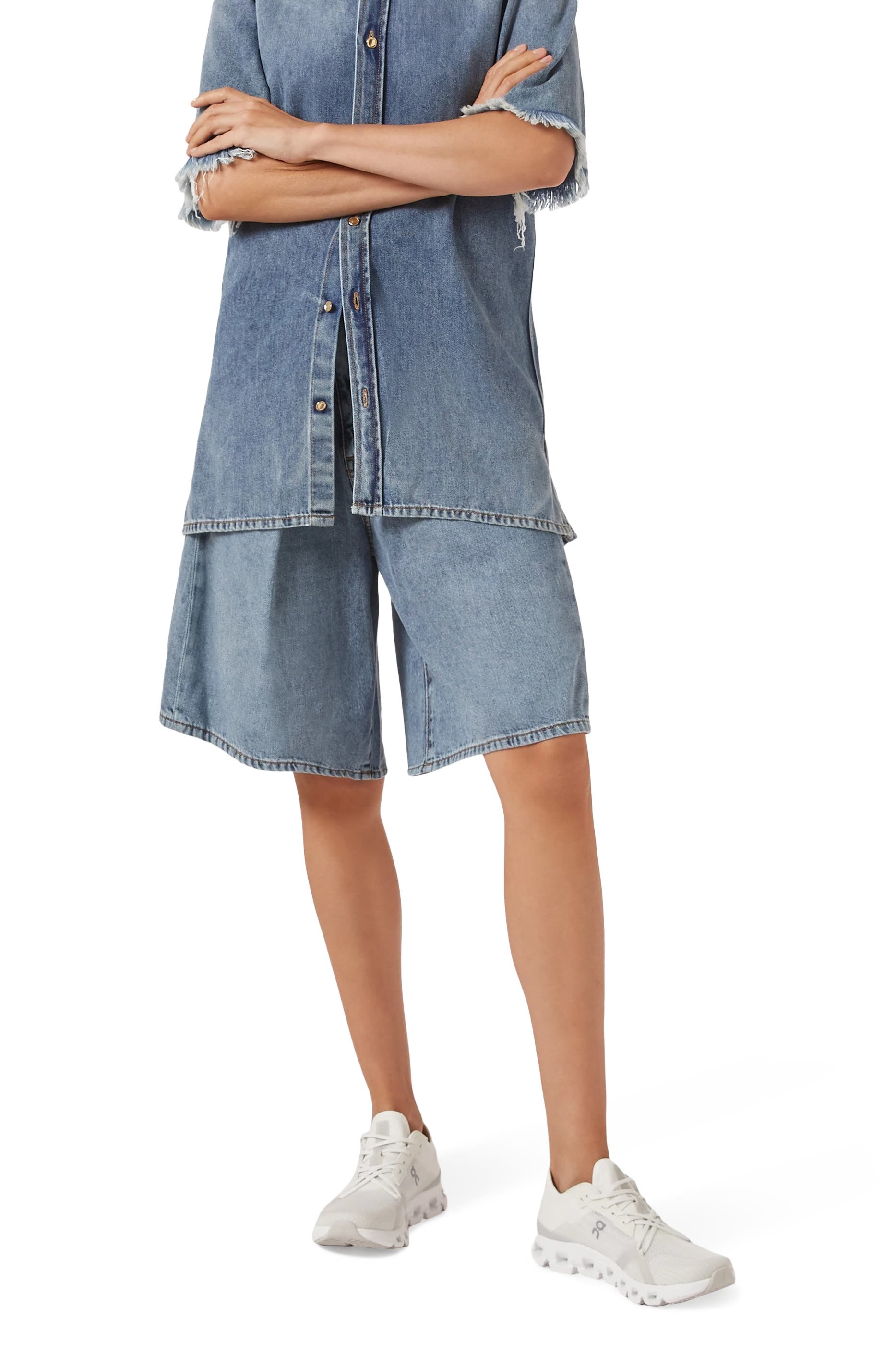 سنيكرز كلاود اكس 4 ايه دي