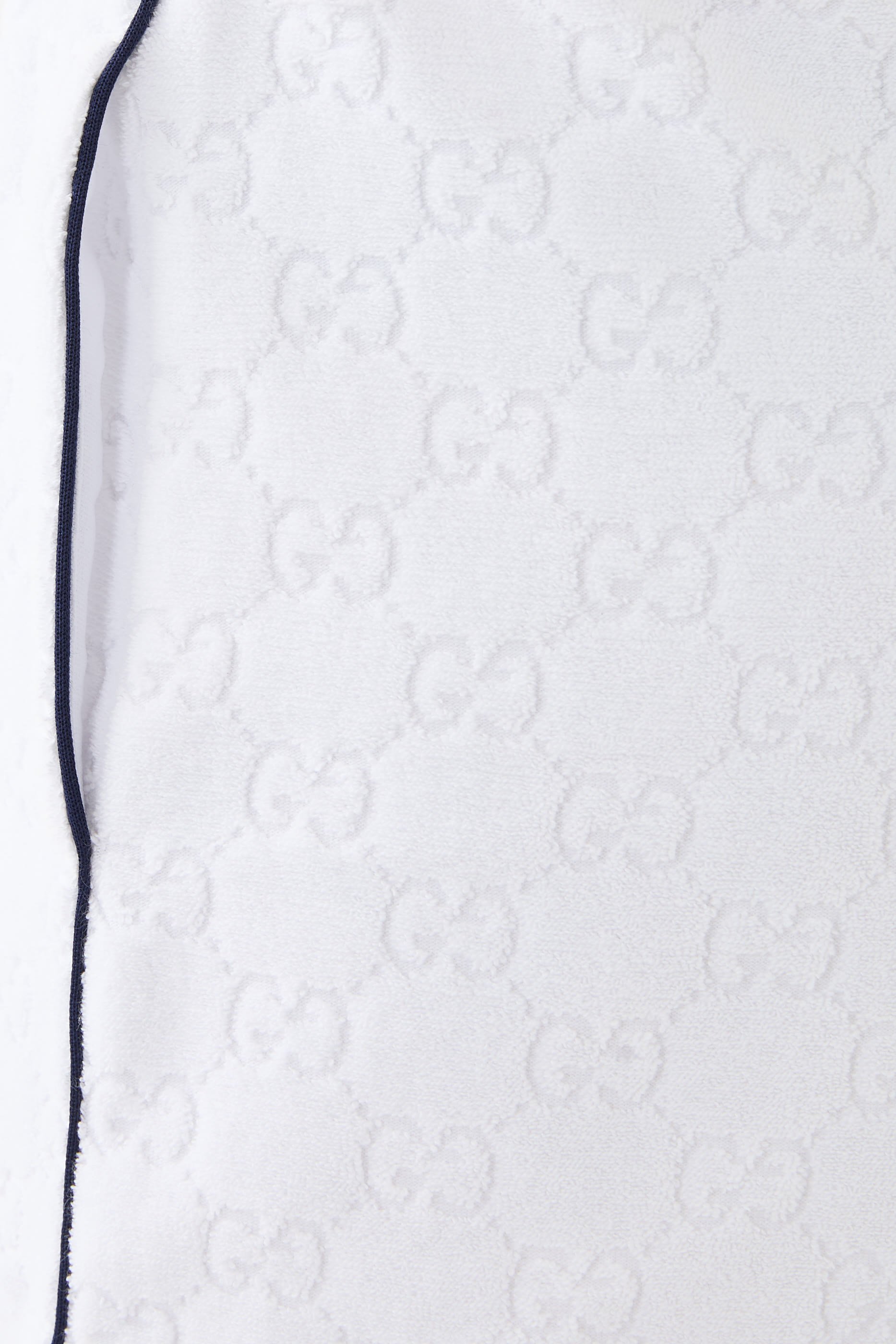 شورت بشعار الماركة قماش تيري