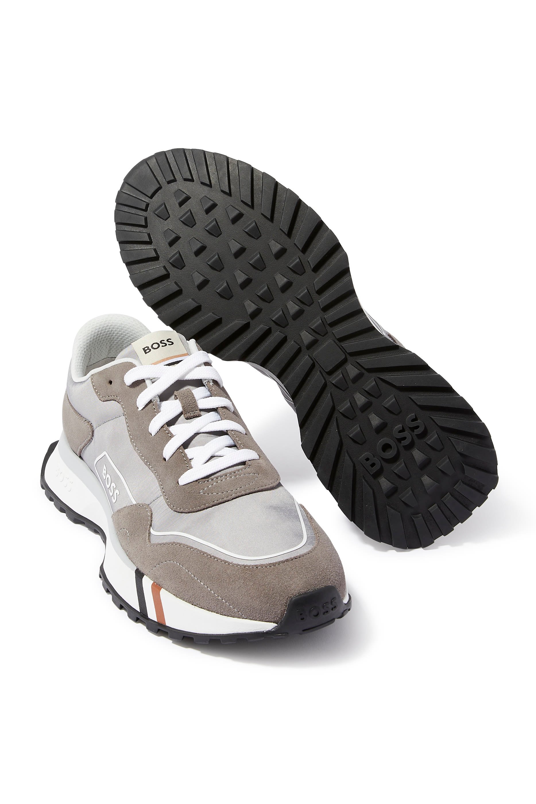 سنيكرز جونا رن خامات متنوعة