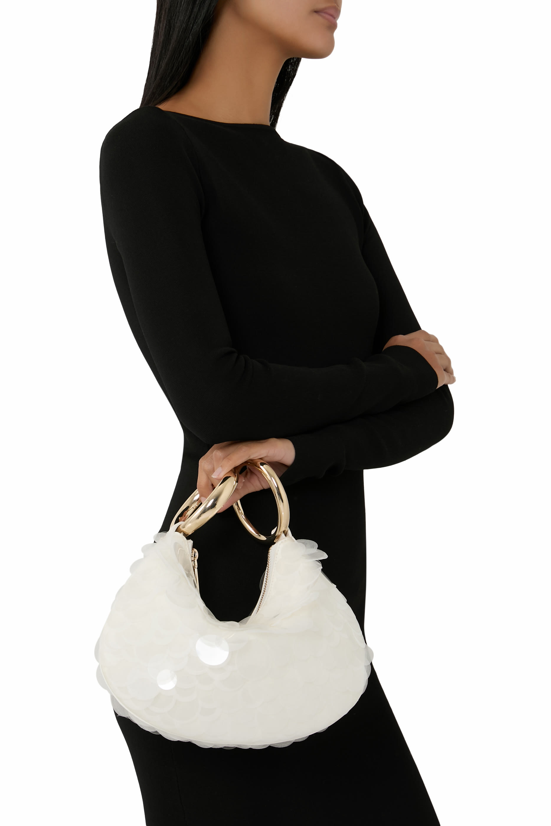 حقيبة مزينة بحلقات وترتر