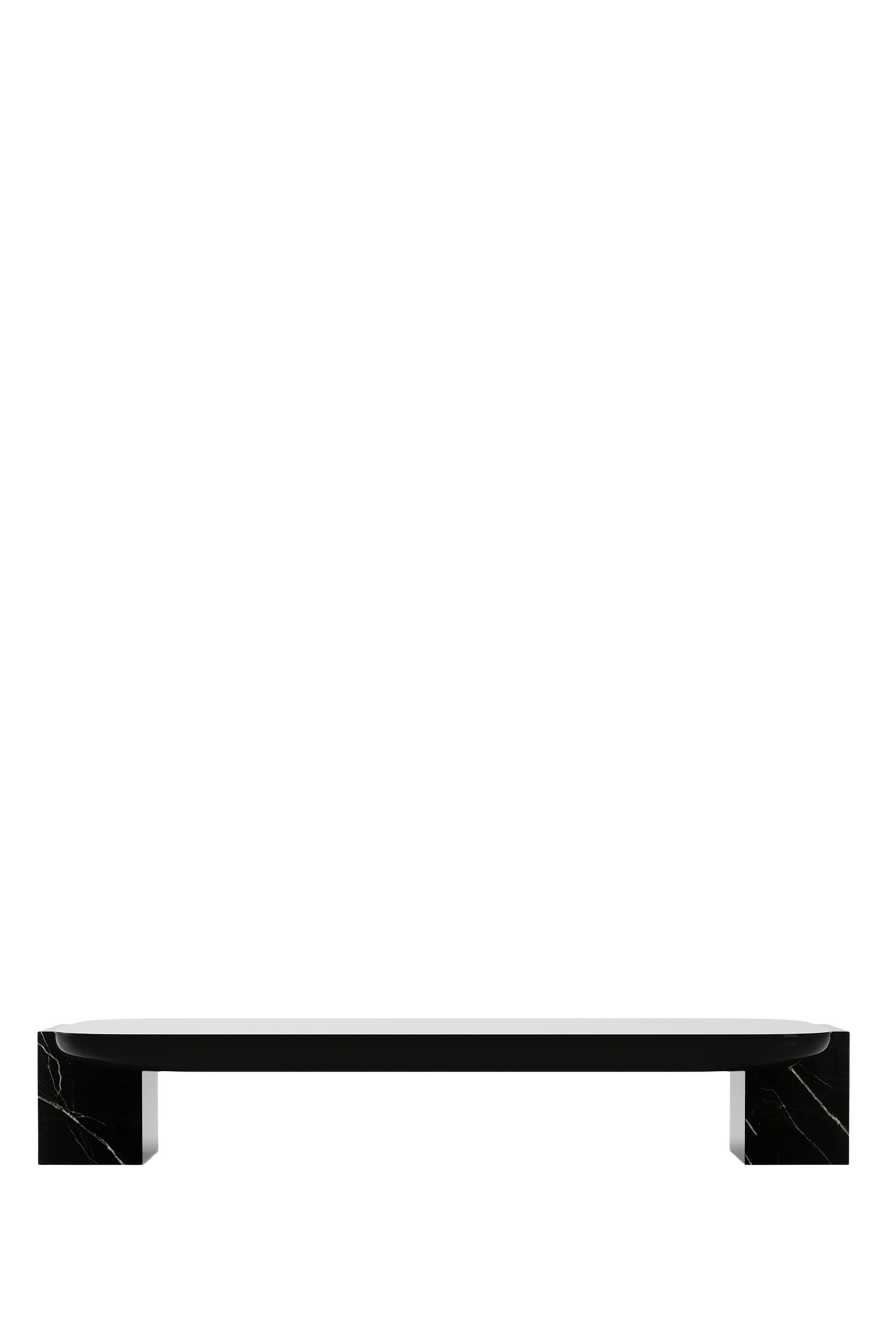 طاولة قهوة بتصميم متداخل