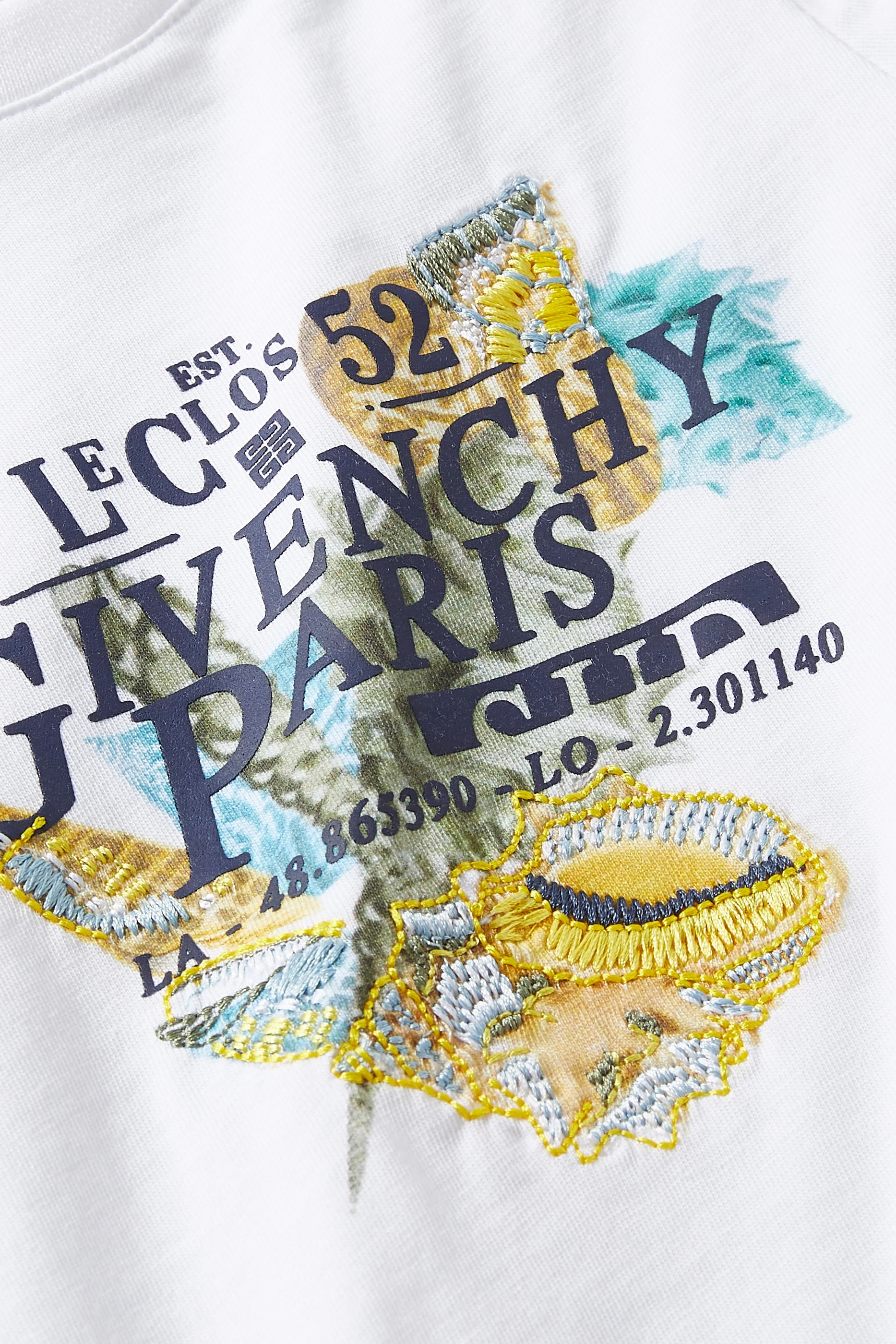 تيشيرت بأكمام قصيرة للأطفال