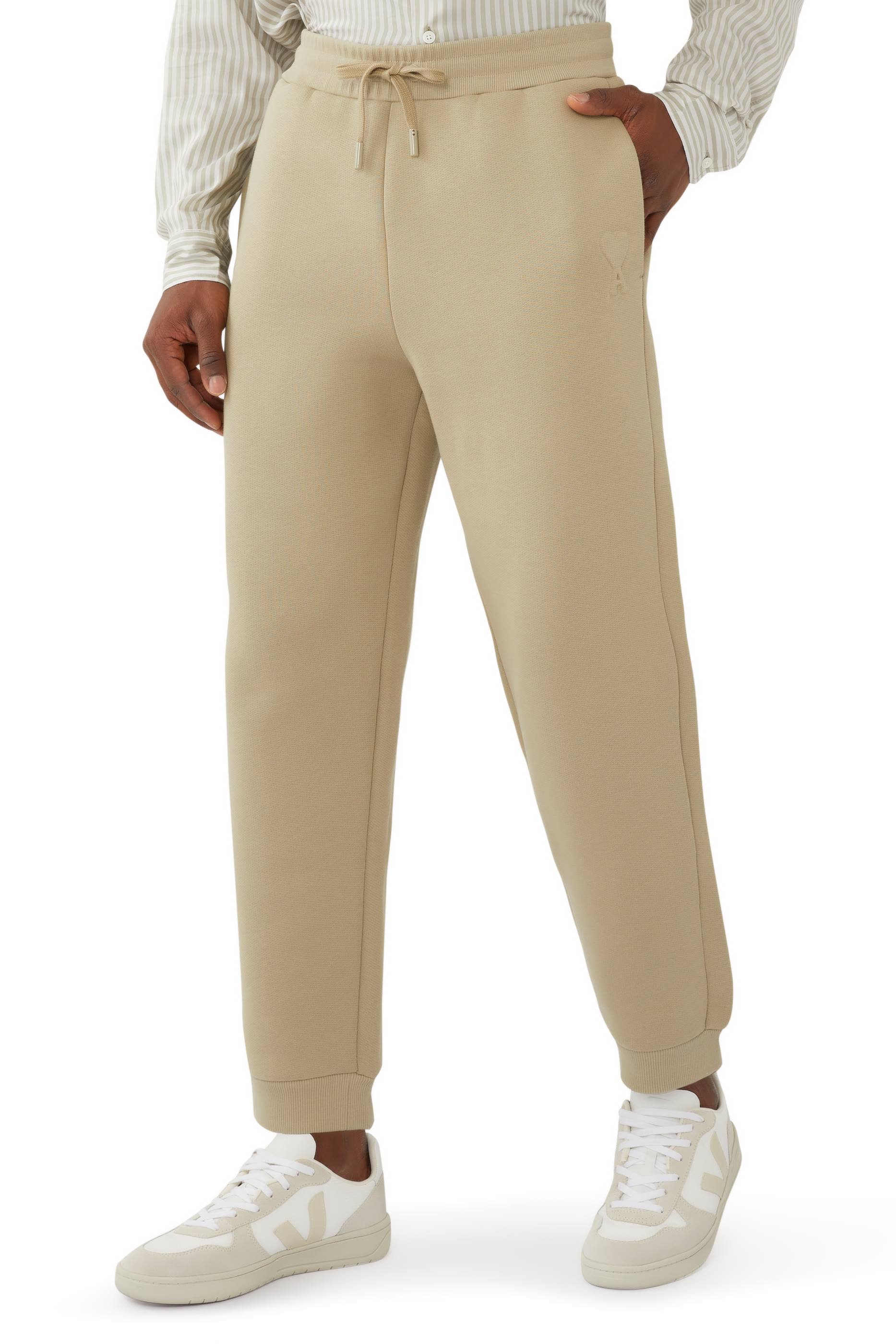 بنطال رياضي اي دي سي