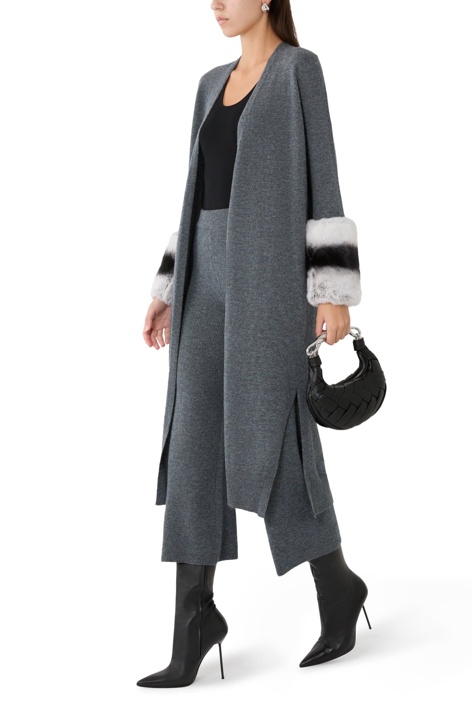 بنطال قصير منسوج