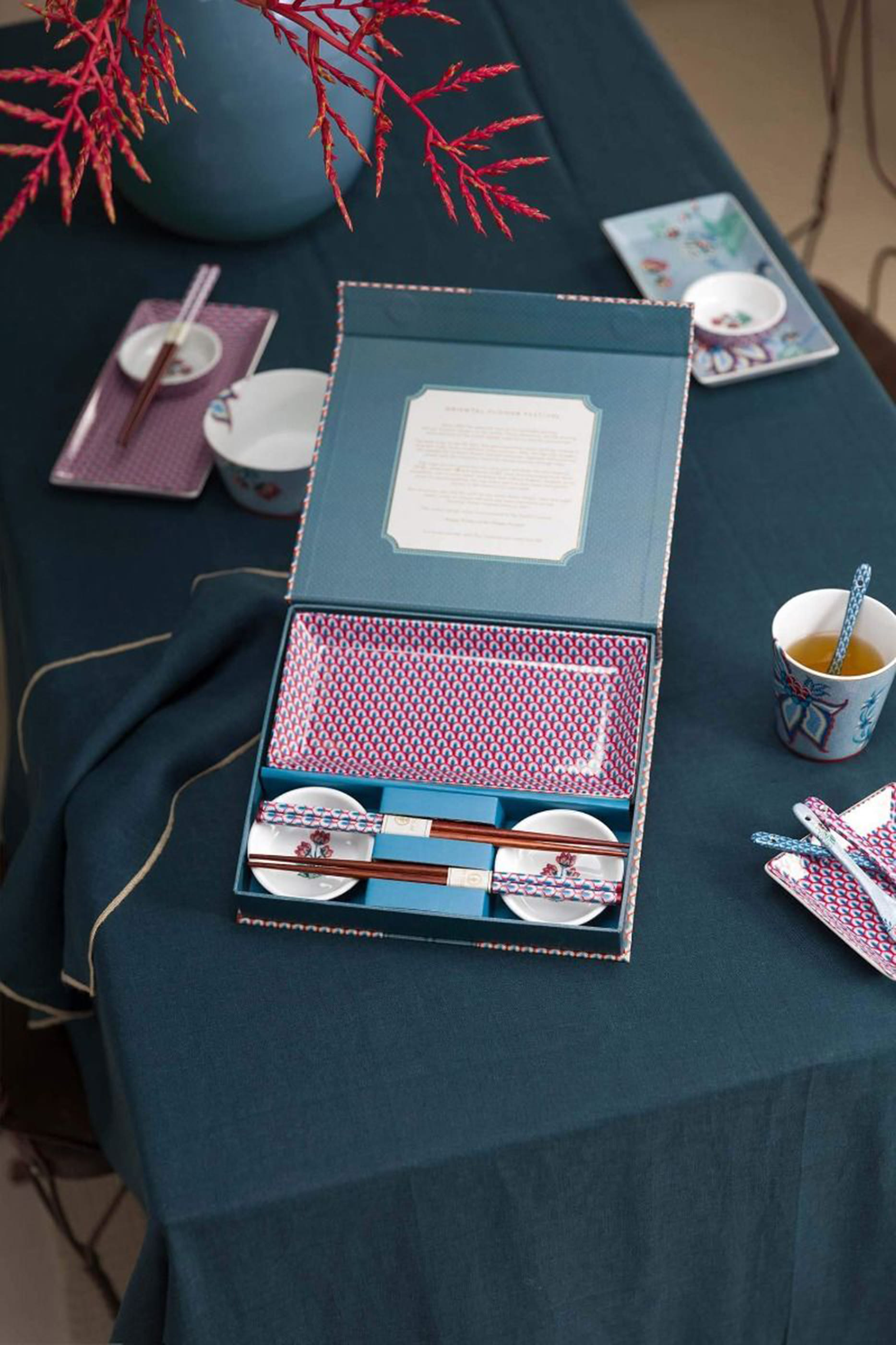 طقم أورينتال فلاور فستيفال للسوشي