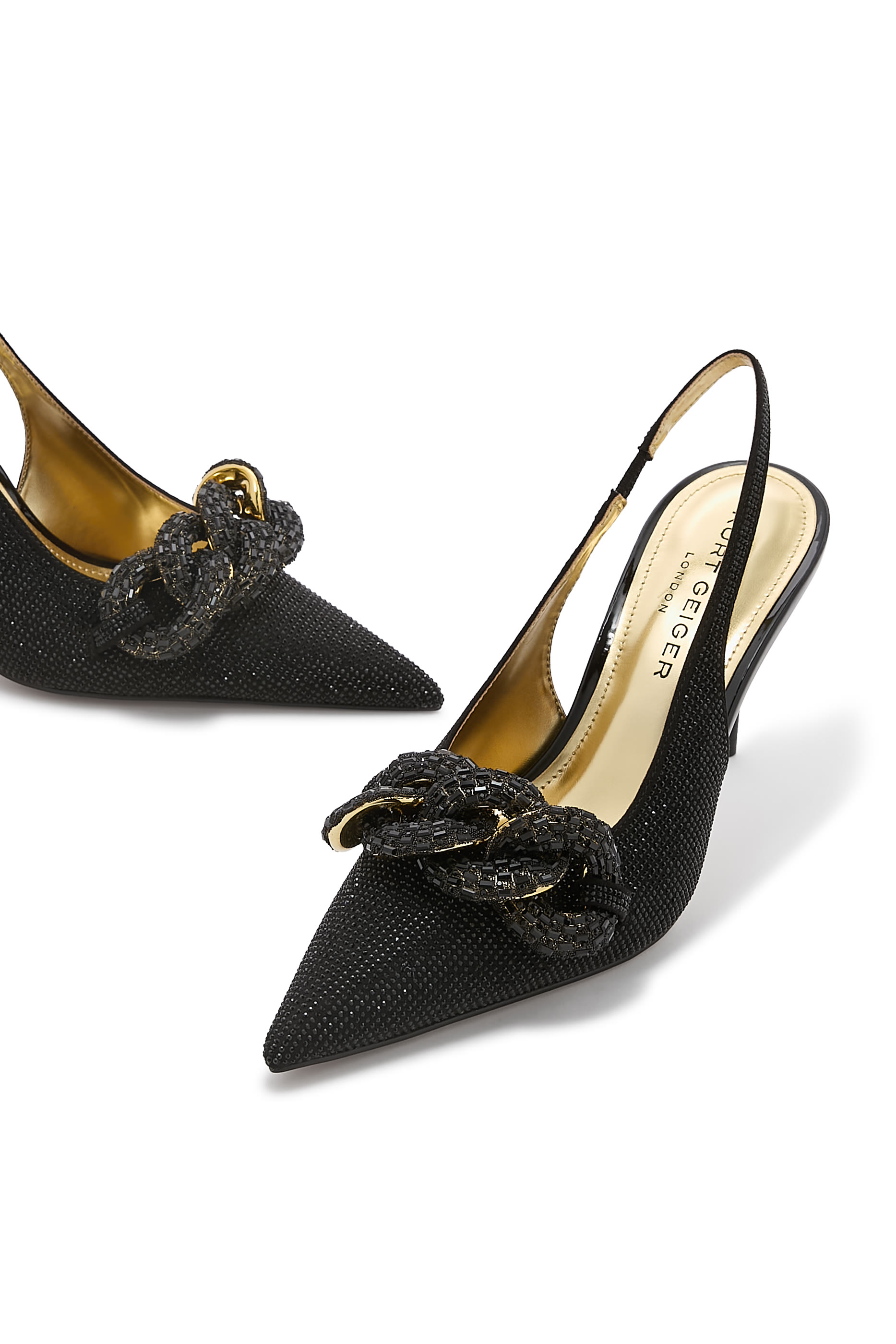 حذاء كلاسيكي 85 بسير خلفي وسلسلة مرصعة بكريستال