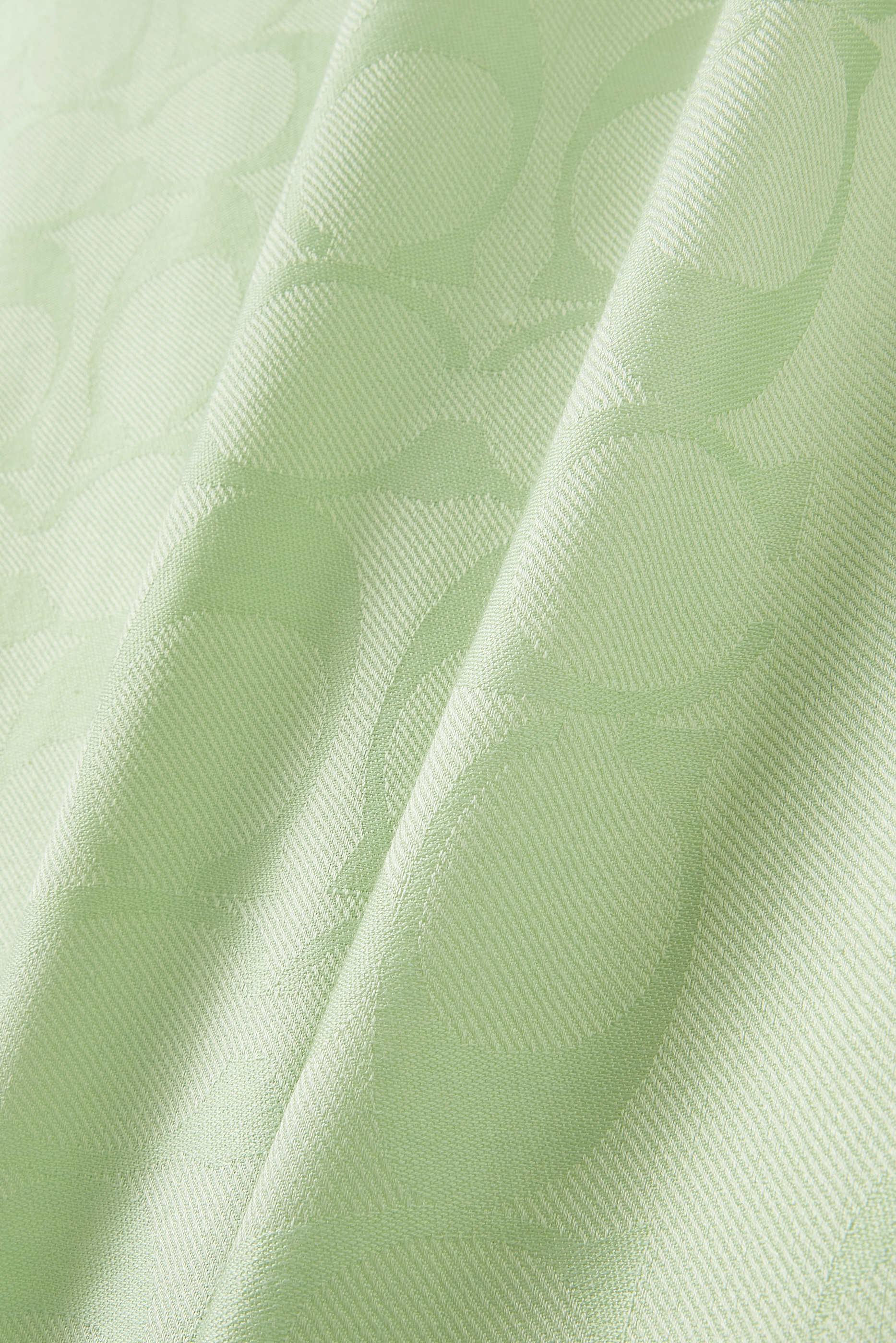 وشاح بشعار الماركة