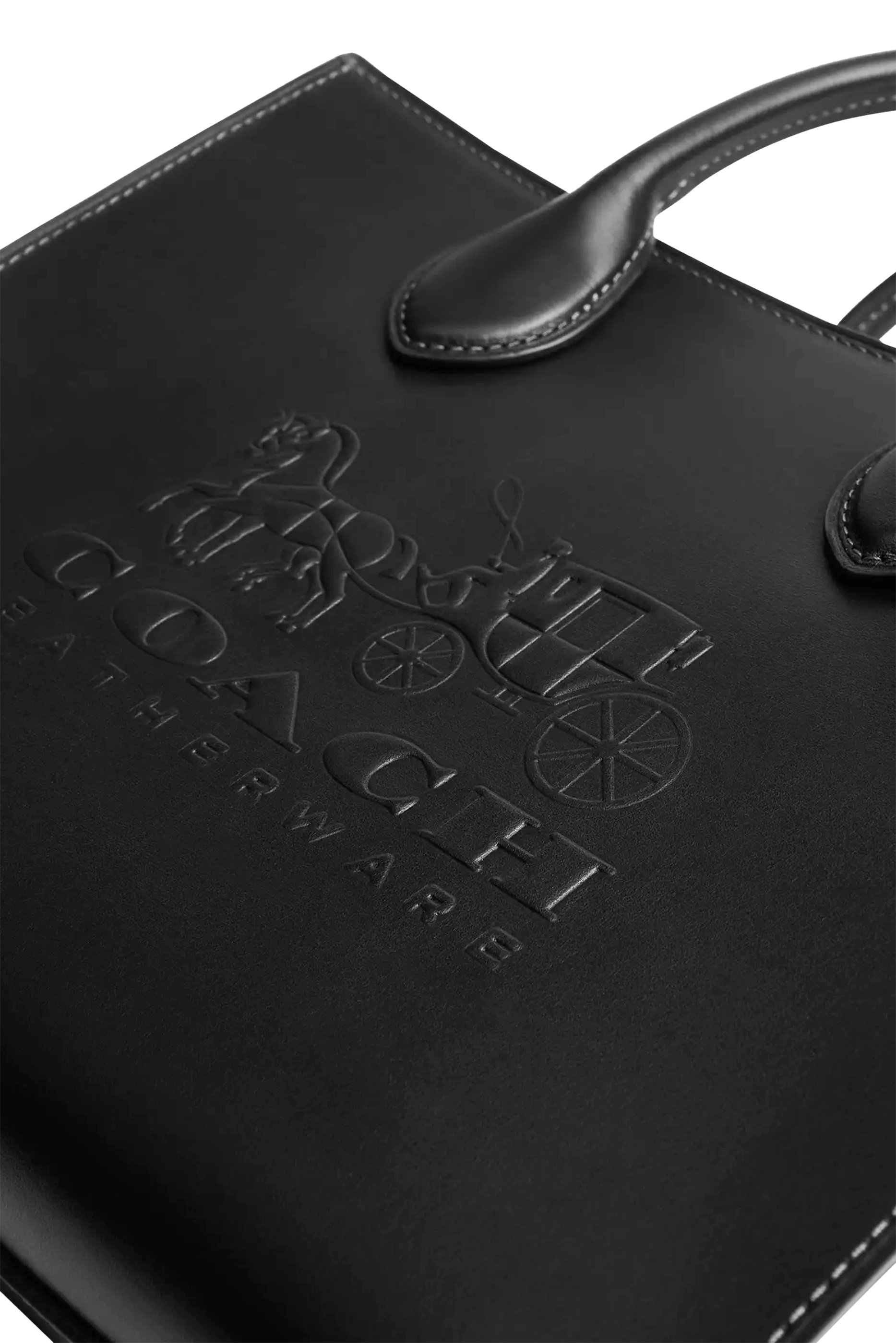 حقيبة ايس 26