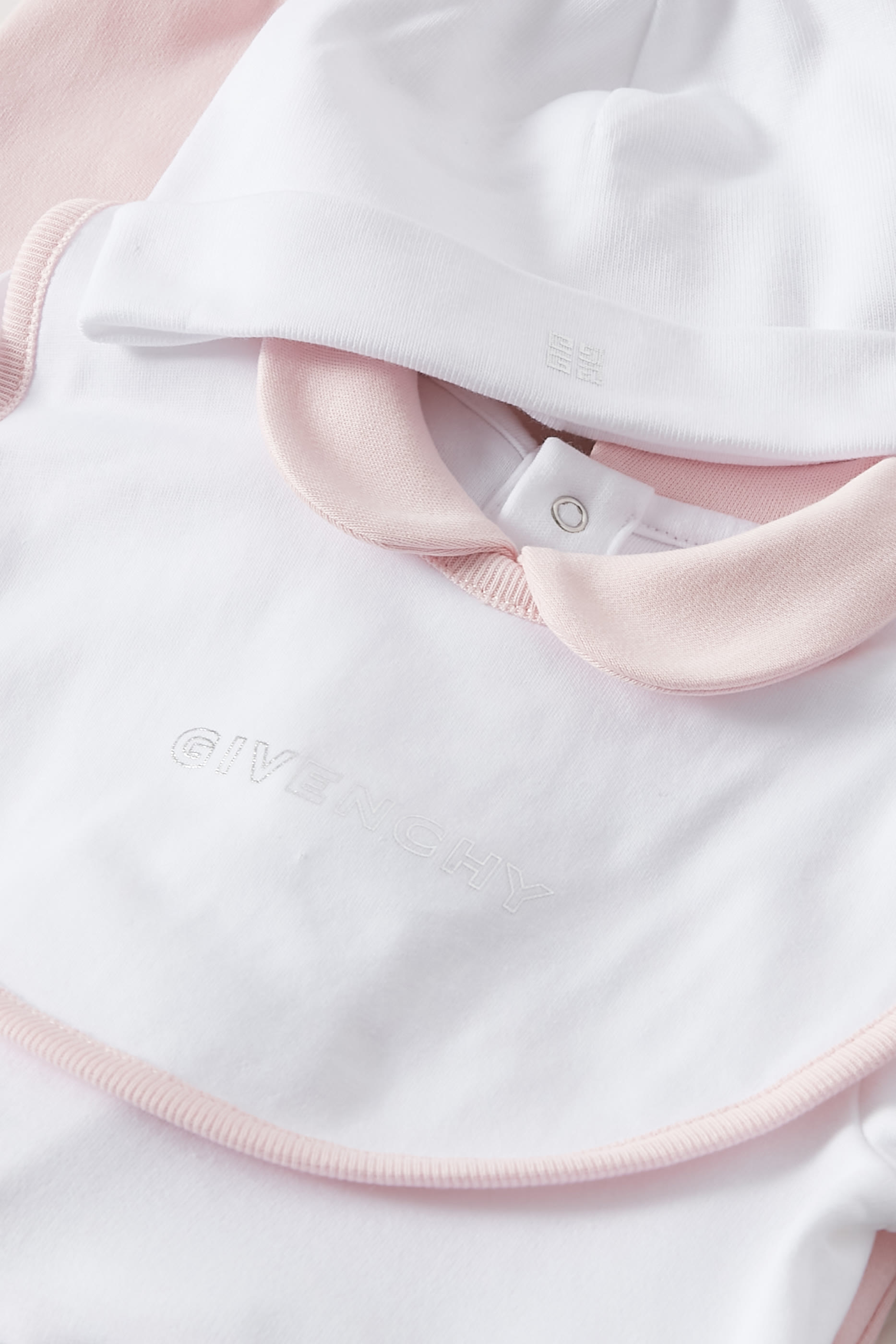 طقم لباس قطعة واحدة بشعار الماركة للأطفال