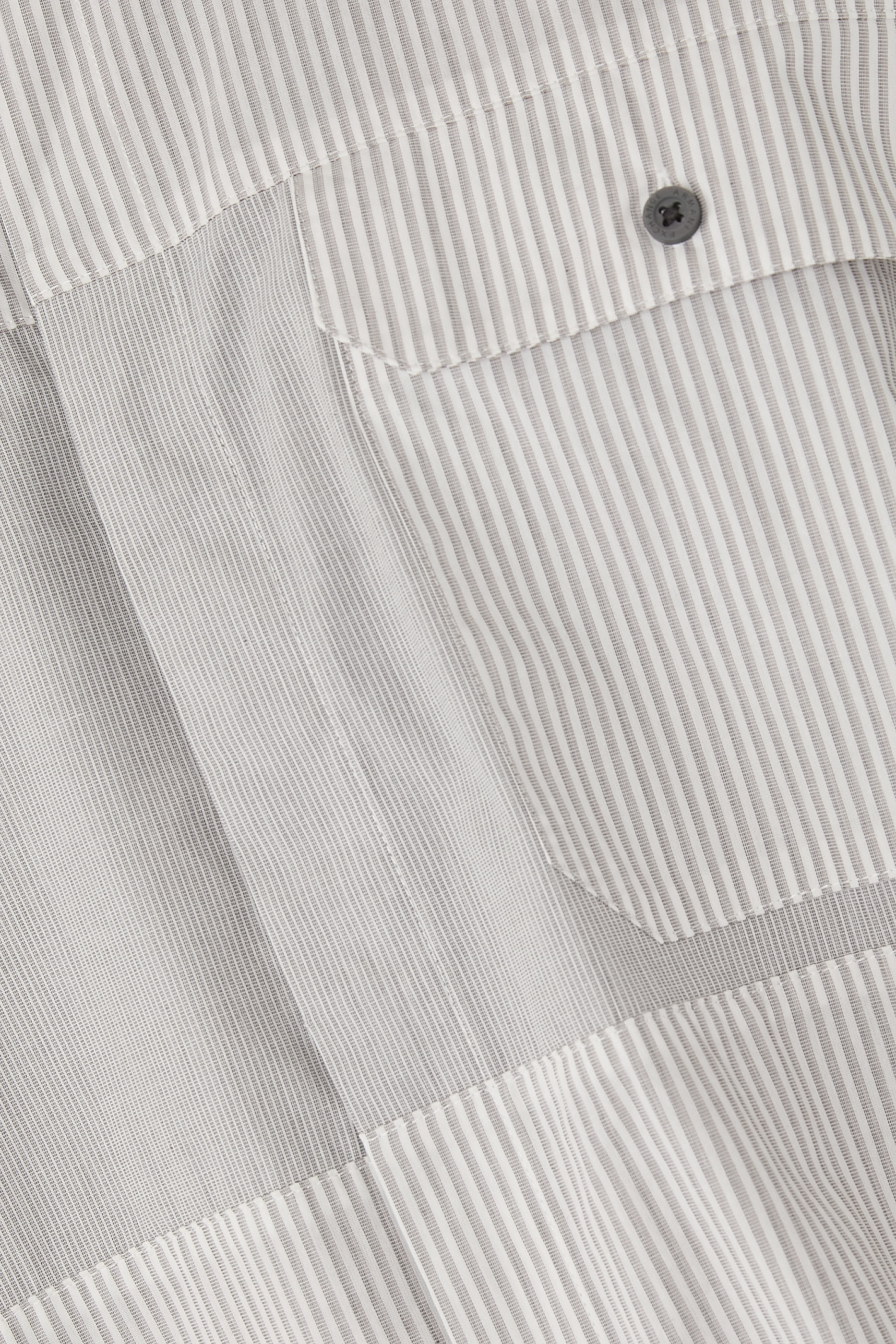 قميص بأكمام طويلة مخطط بالكامل