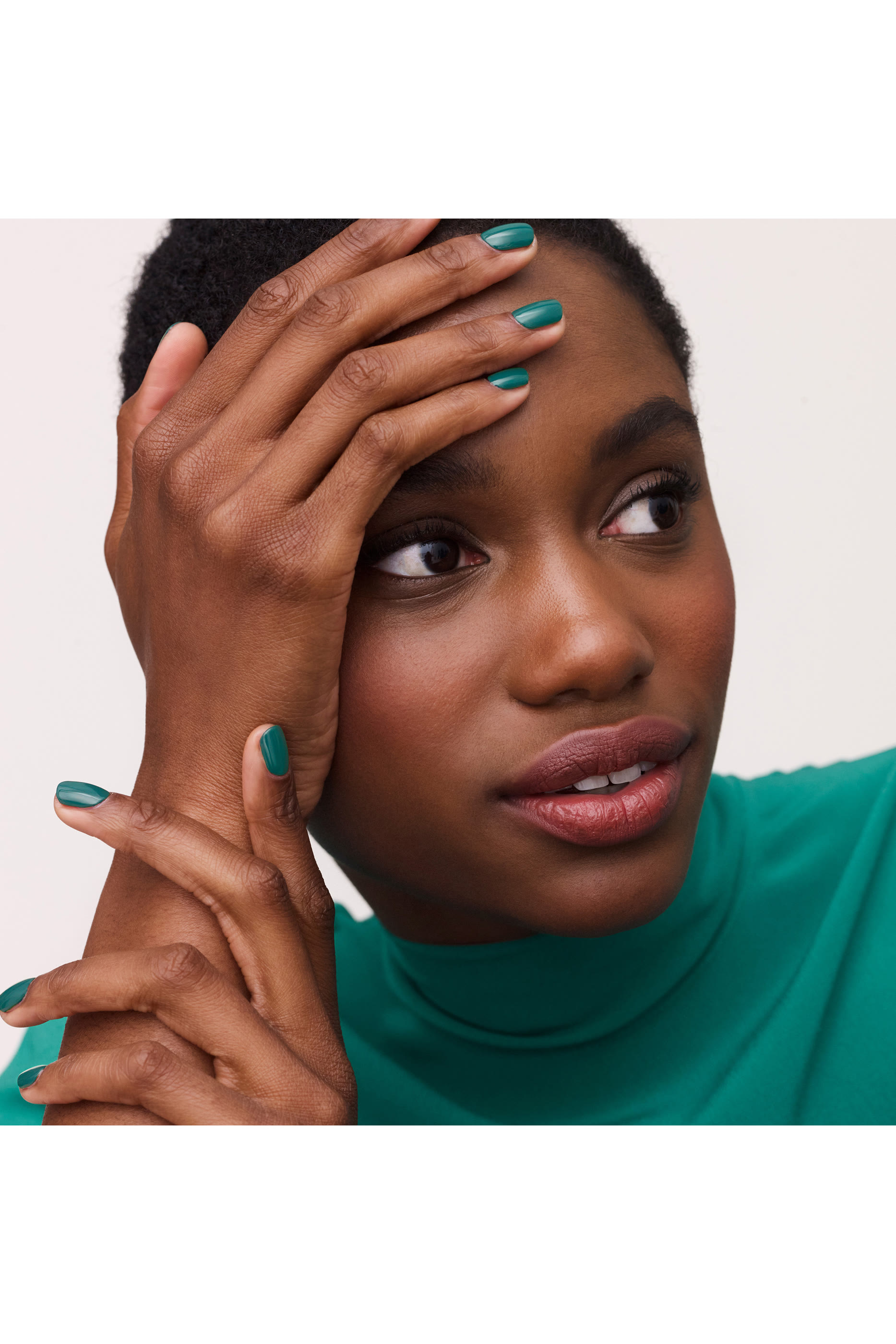 أيدي Herm&egrave;s, طلاء الأظافر,البنّي الرّمادي