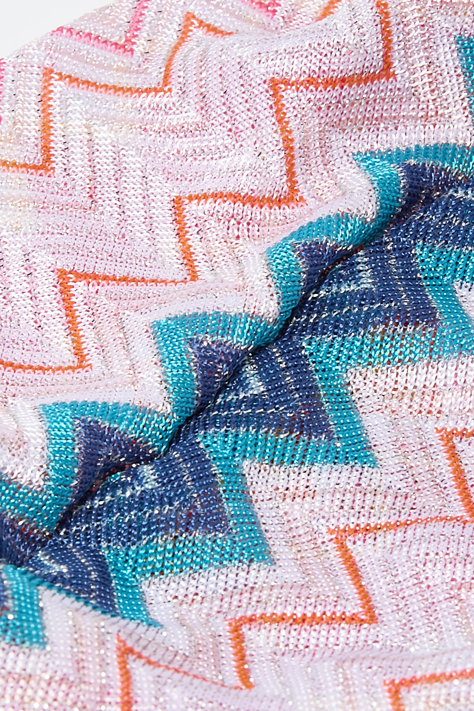 طوق رأس توربان بخطوط شيفرون فيسكوز