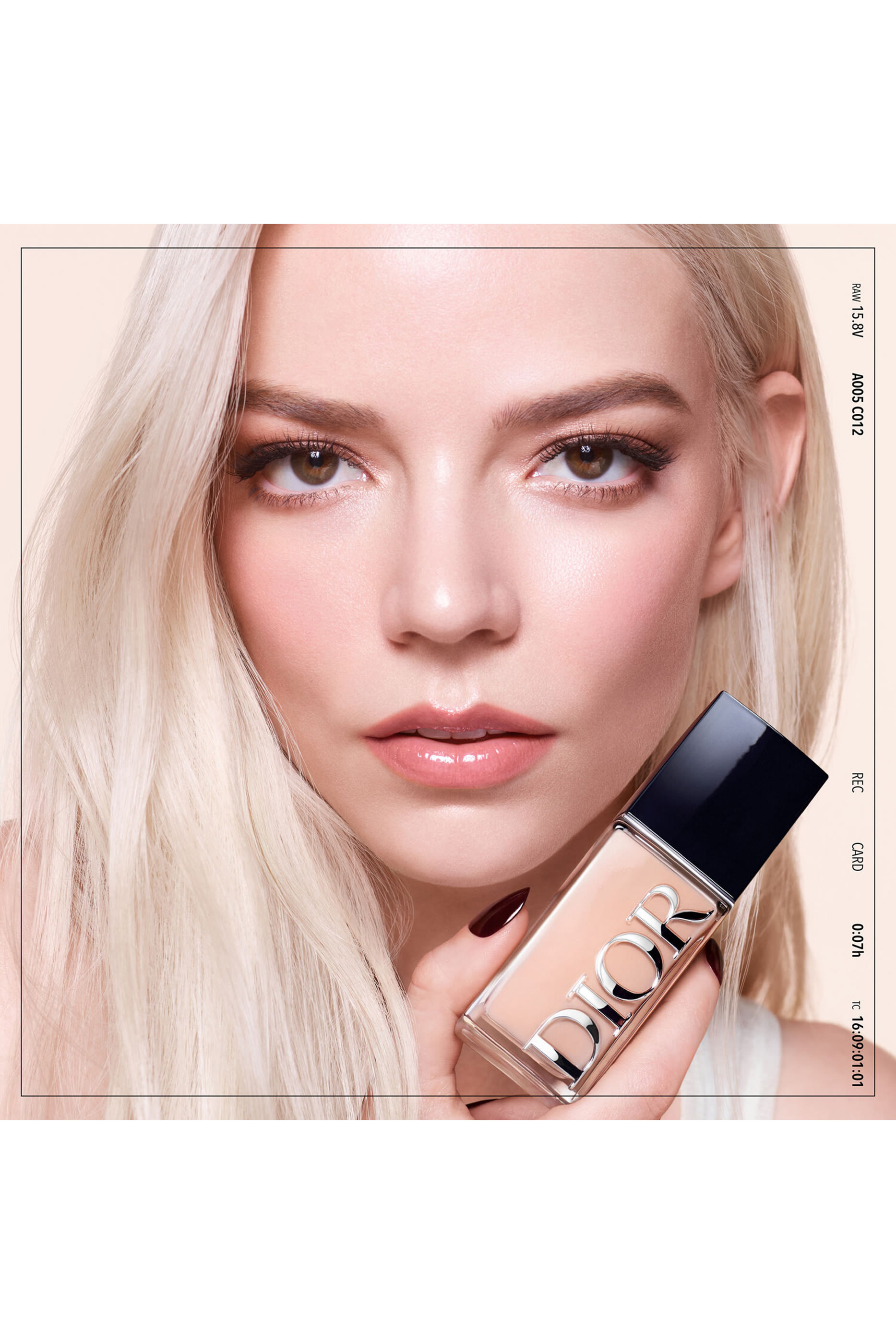 كريم أساس فوريفر سكين جلو