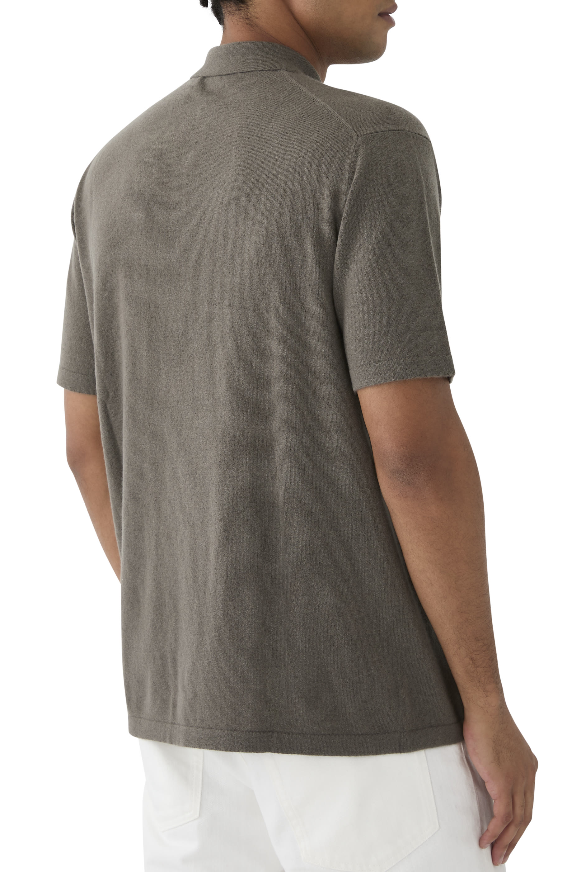 قميص بولو مستر روتشستر