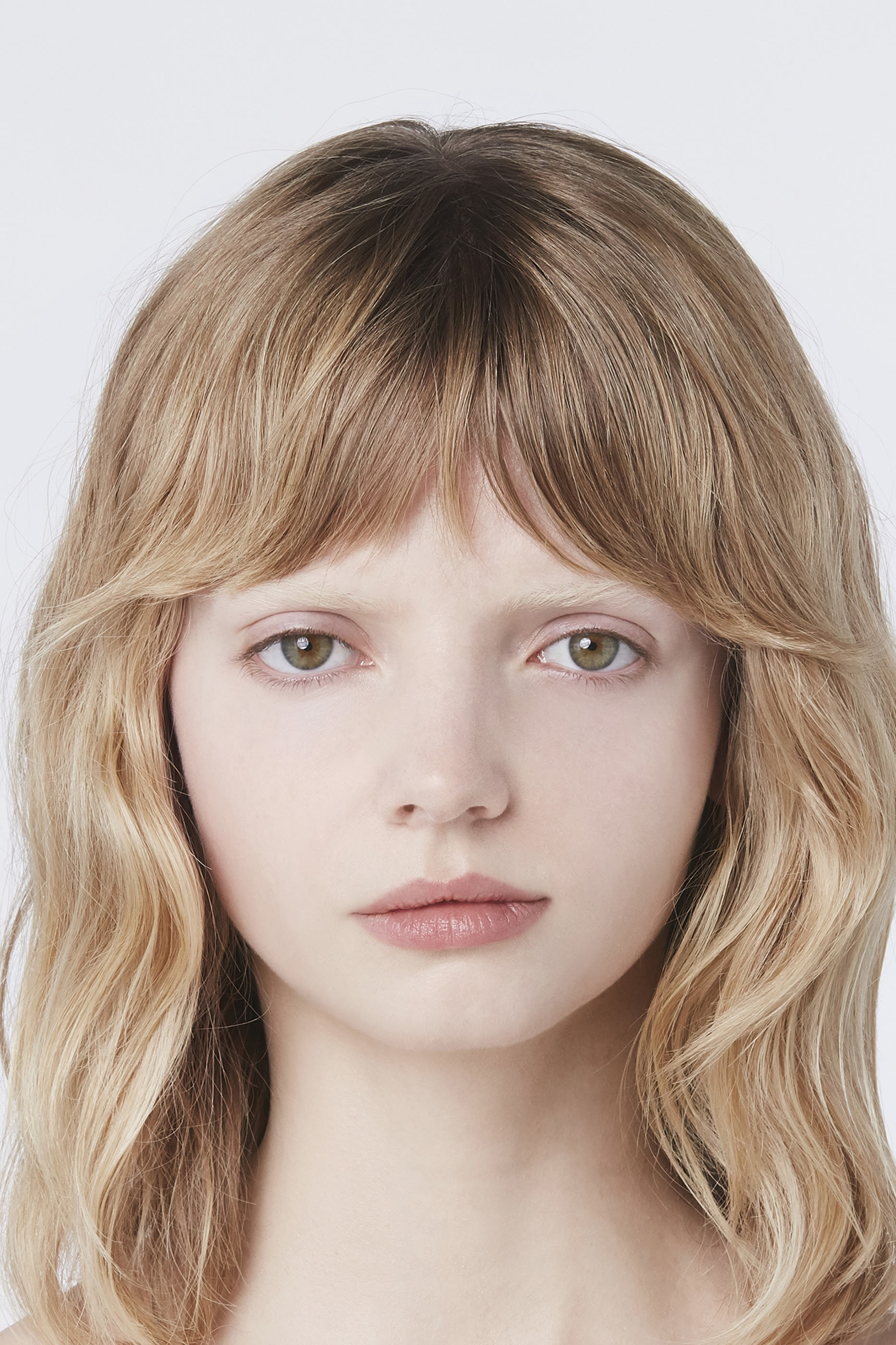 كريم أساس مضغوط غوتشي كوشون دو بيوتيه 