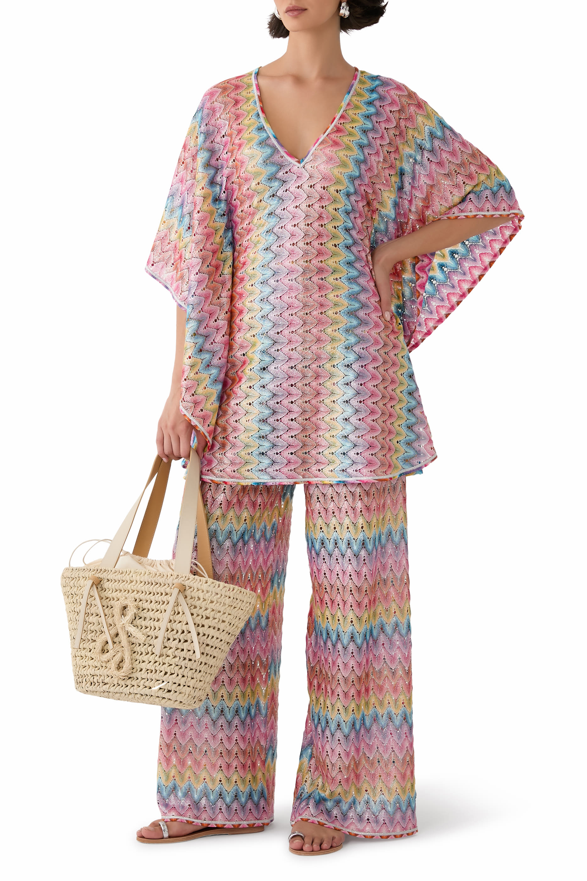 روب قصير بنقشة خطوط متعرجة للإرتداء فوق ملابس السباحة