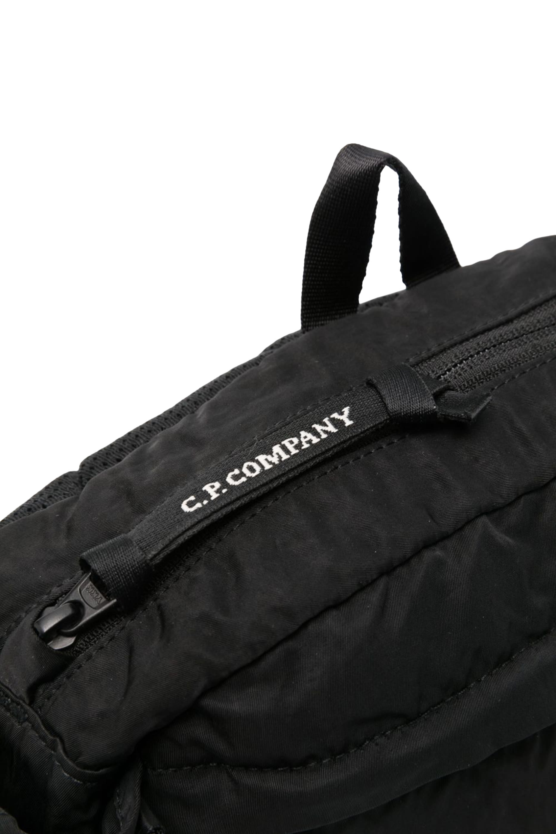 حقيبة كروس بودي بي نايلون