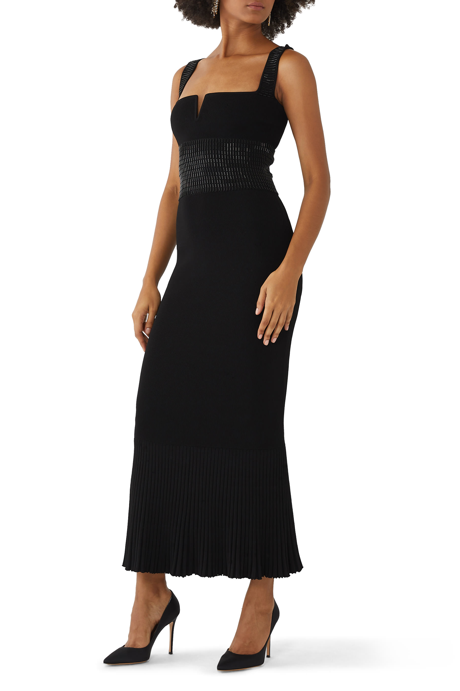 فستان أوريون بتفاصيل عاكسة