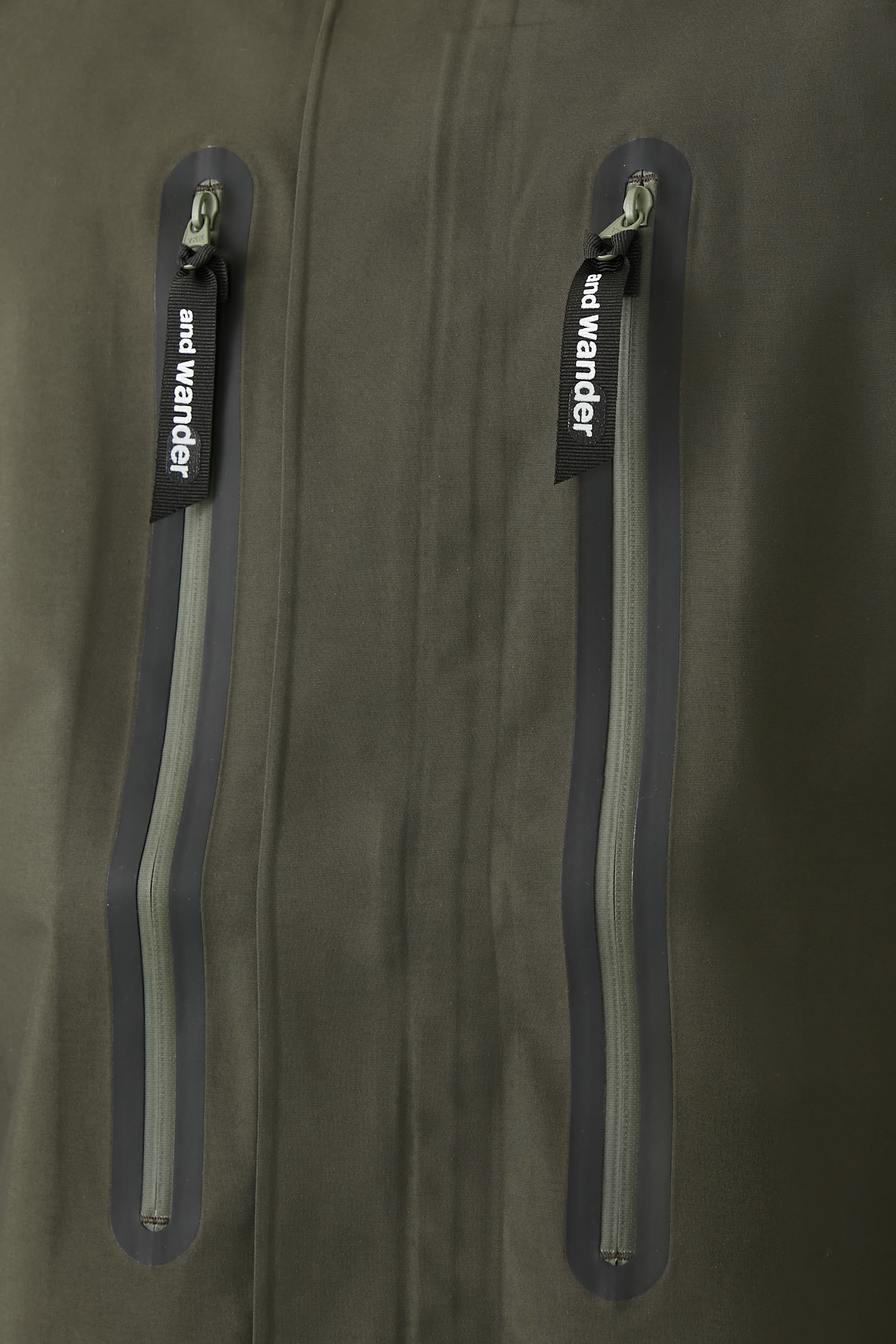 جاكيت هايكر 2.5 أل مقاوم للأمطار