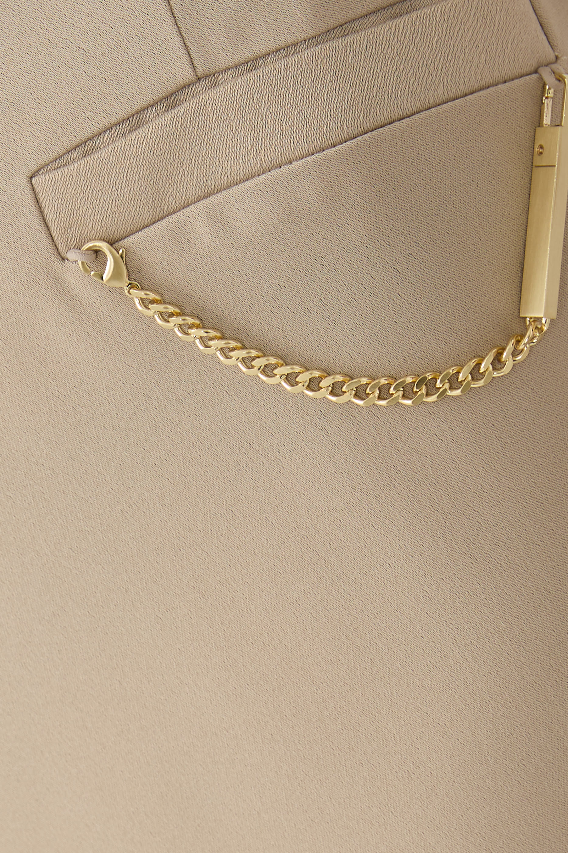 تنورة للمناسبات