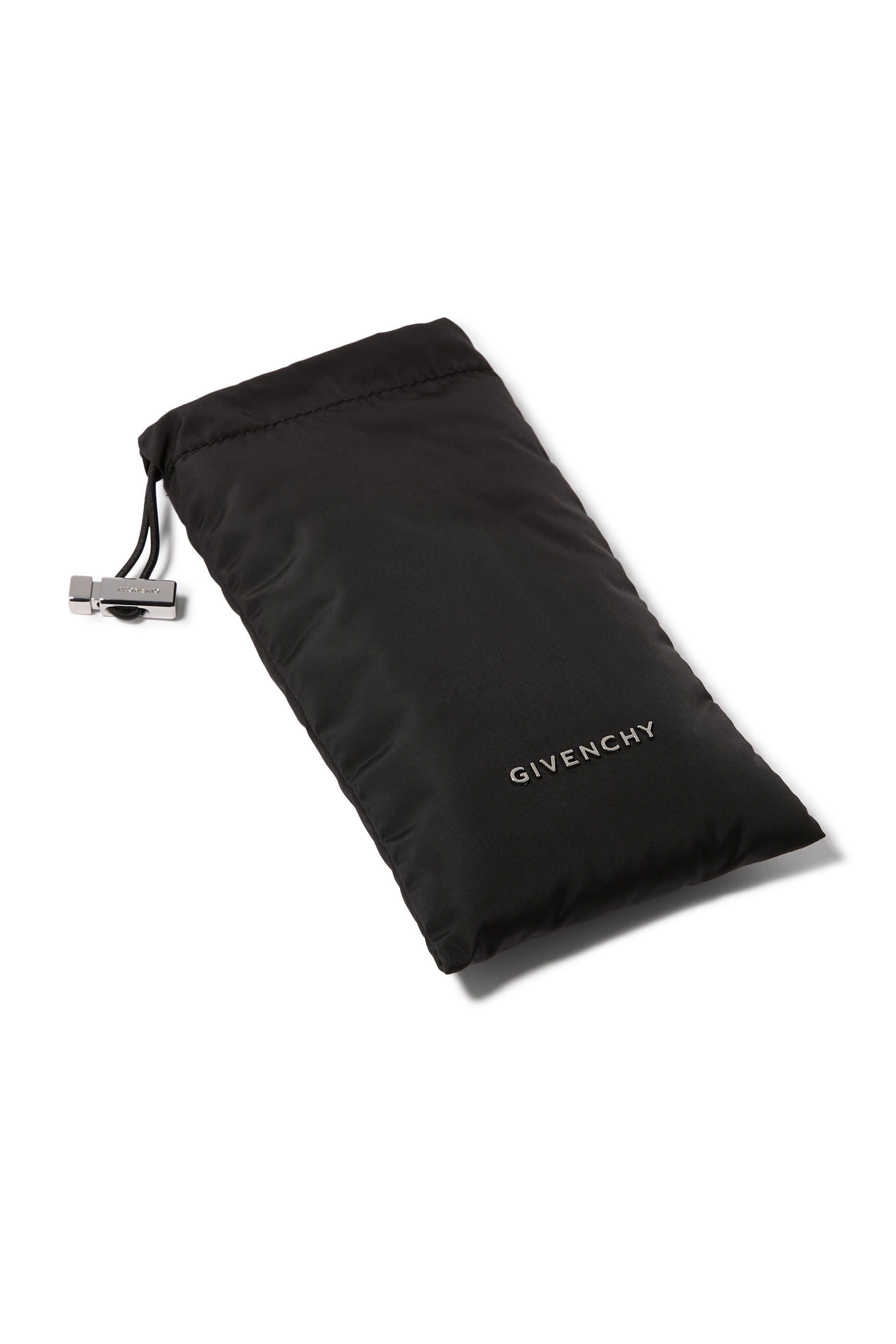 نظارة شمسية بتصميم عين قطة بشعار الماركة