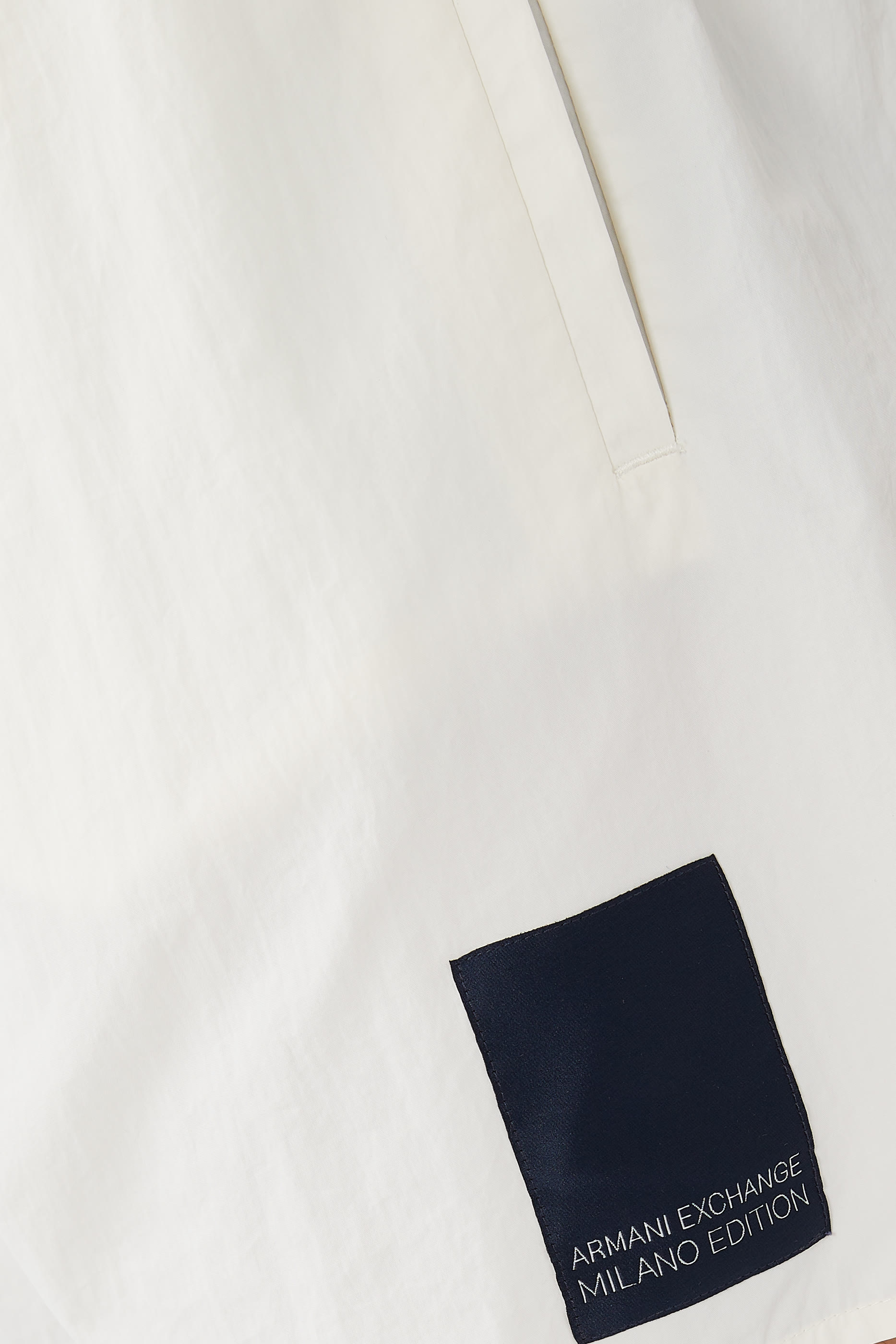 شورت سباحة بوكسر بشعار الماركة