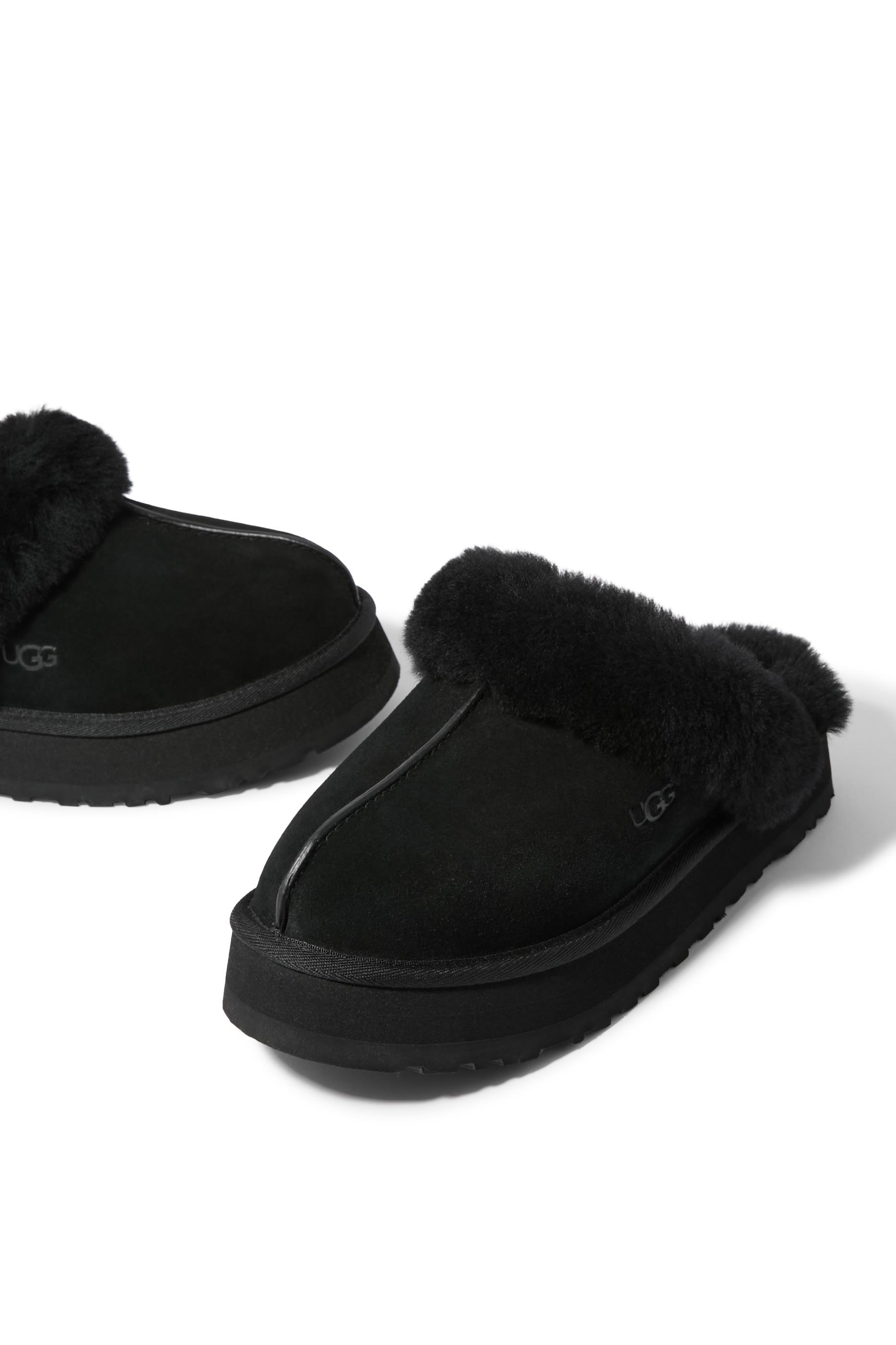 حذاء ديسكيت مفتوح من الخلف