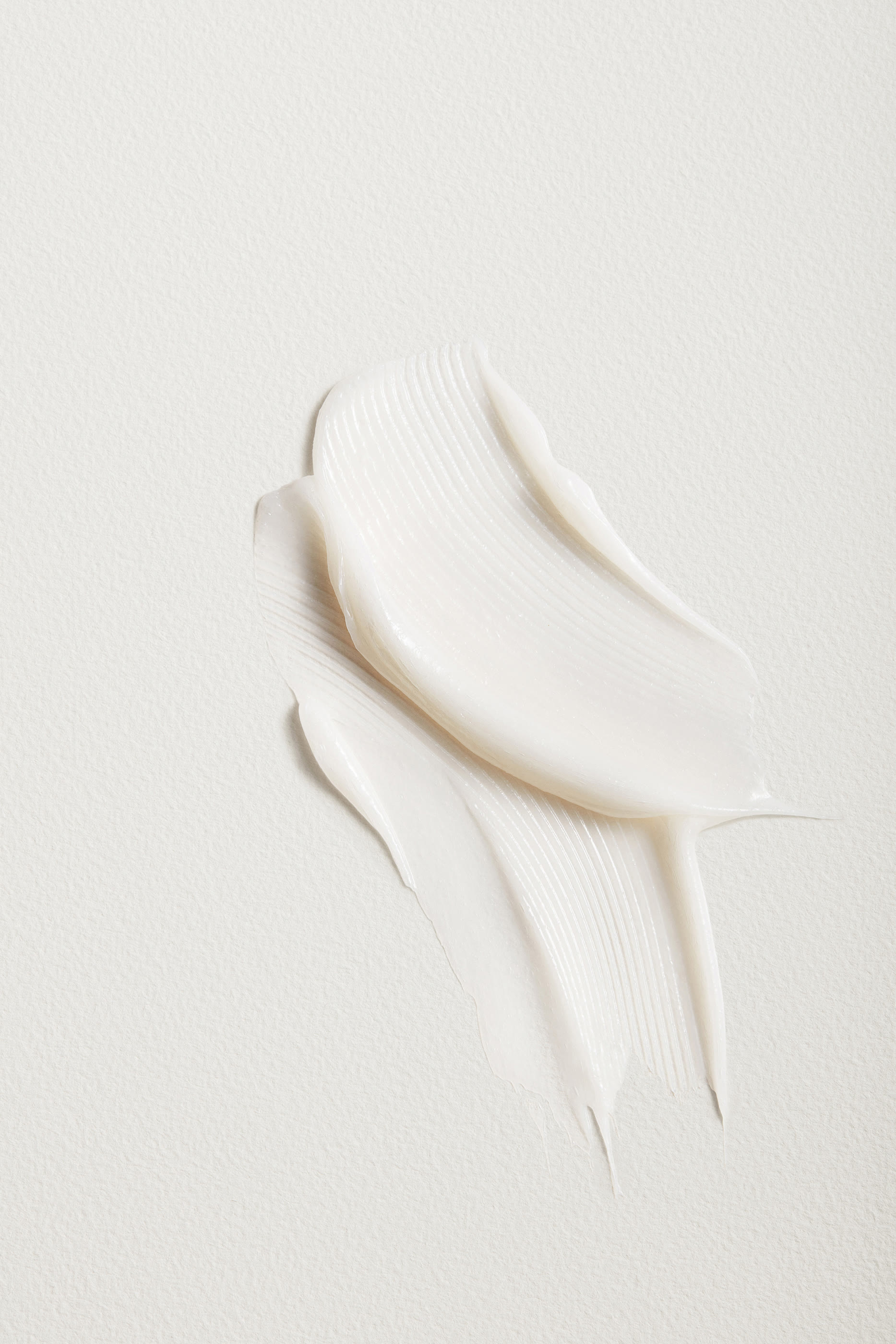 قناع كريمي لتعزيز إشراقة البشرة