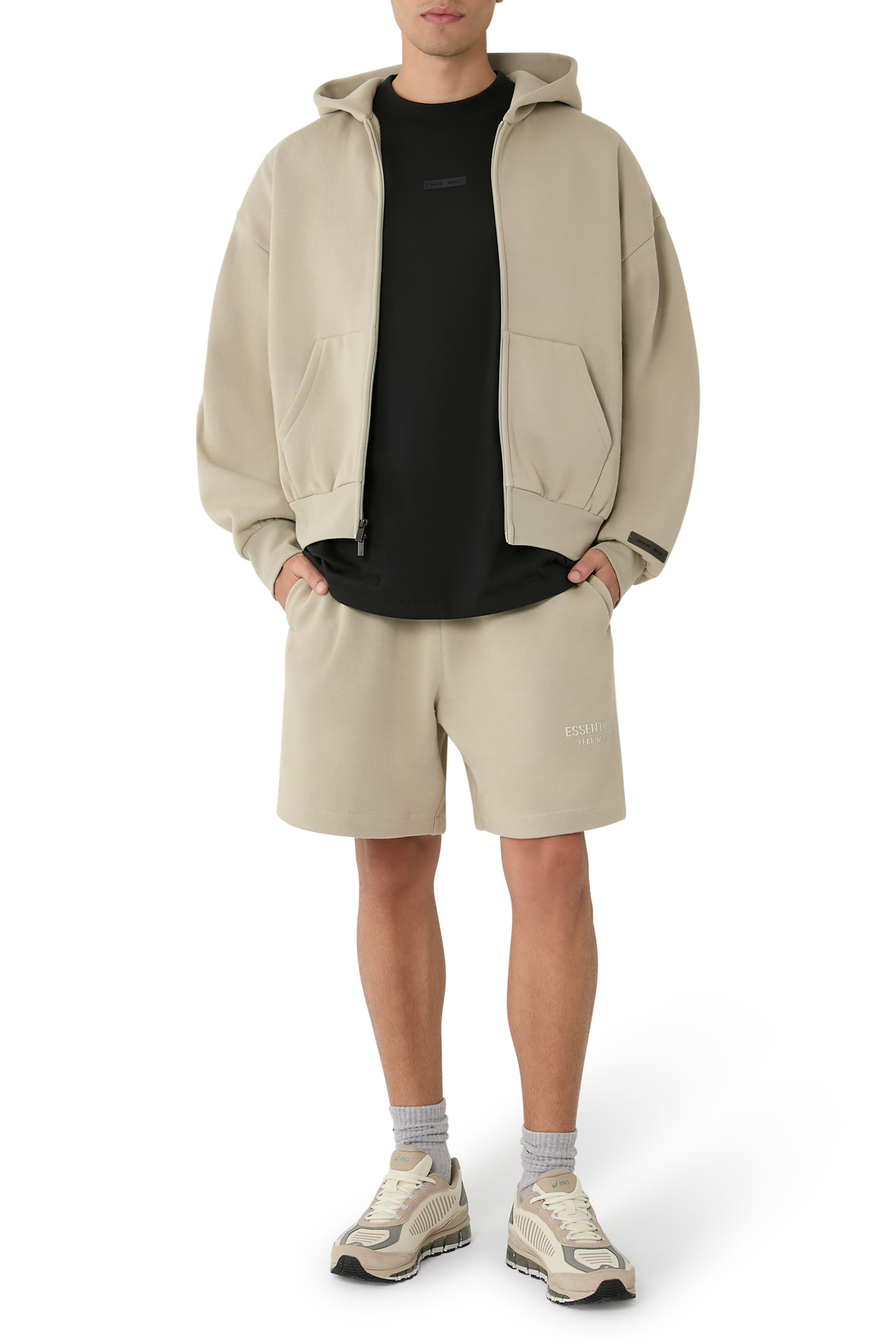 هودي بقصة كلاسيكية وسحّاب صوف 