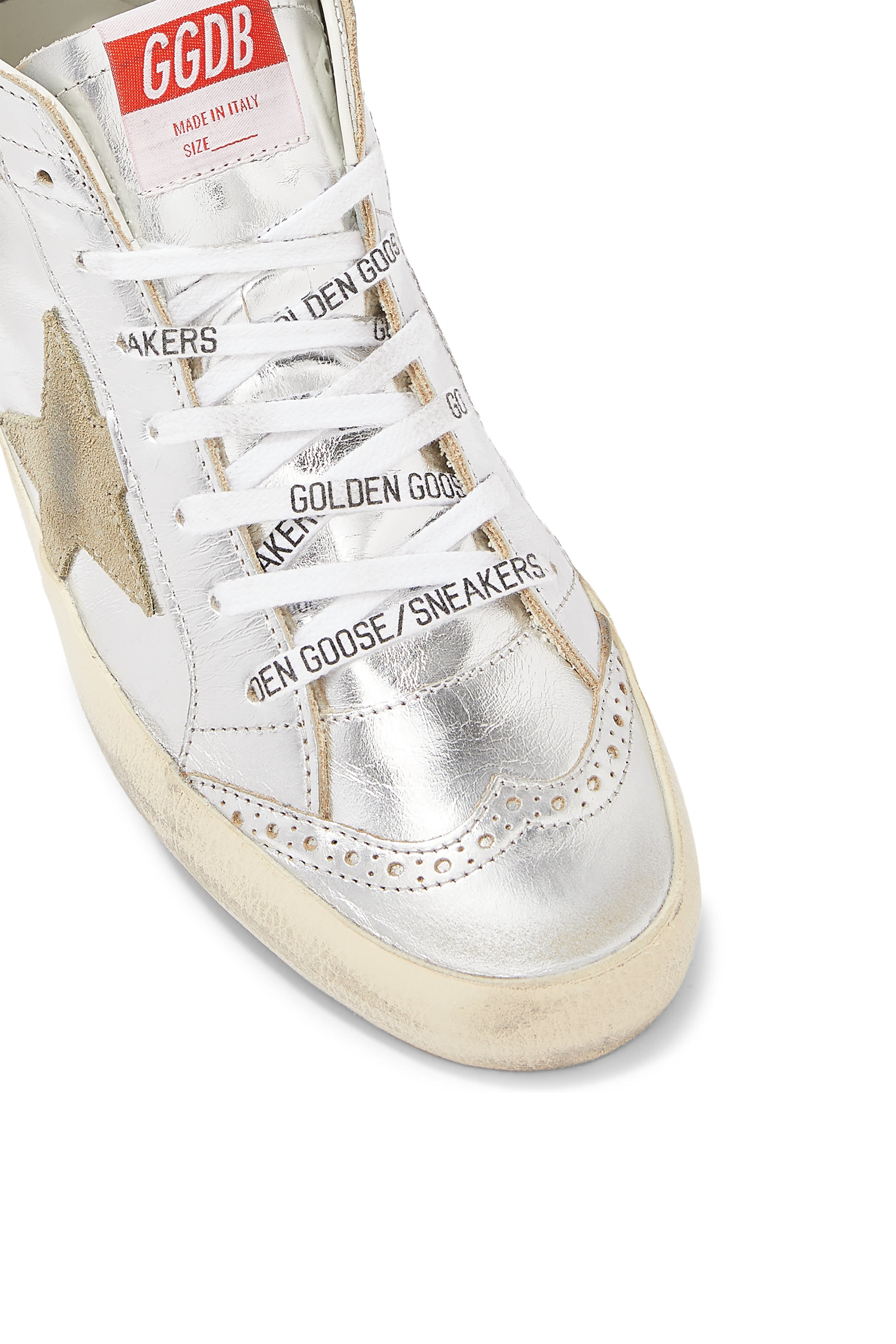 حذاء سنيكرز برقبة عالية بتصميم نجمة