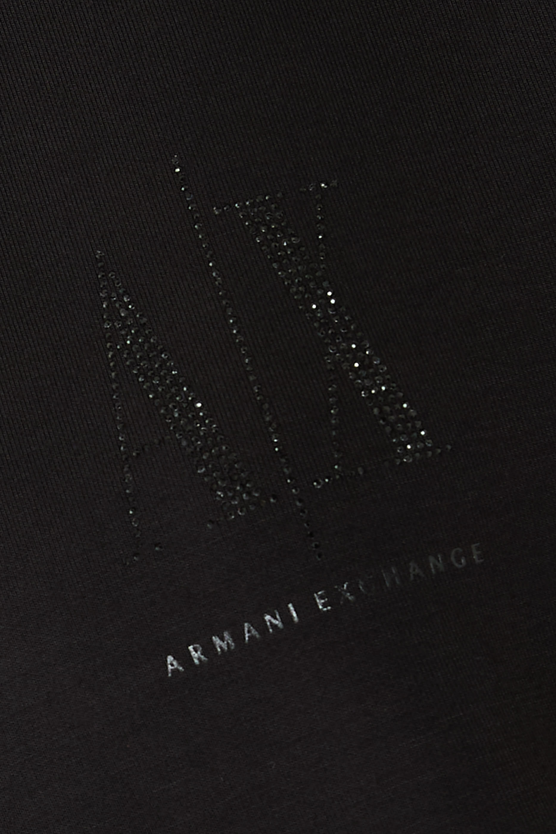 بنطال رياضي بشعار الماركة