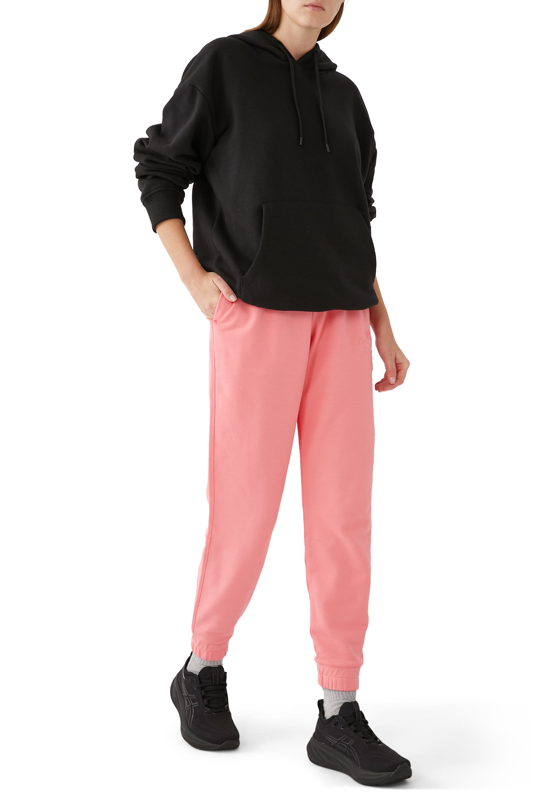 سنيكرز جل نيمبوس 26