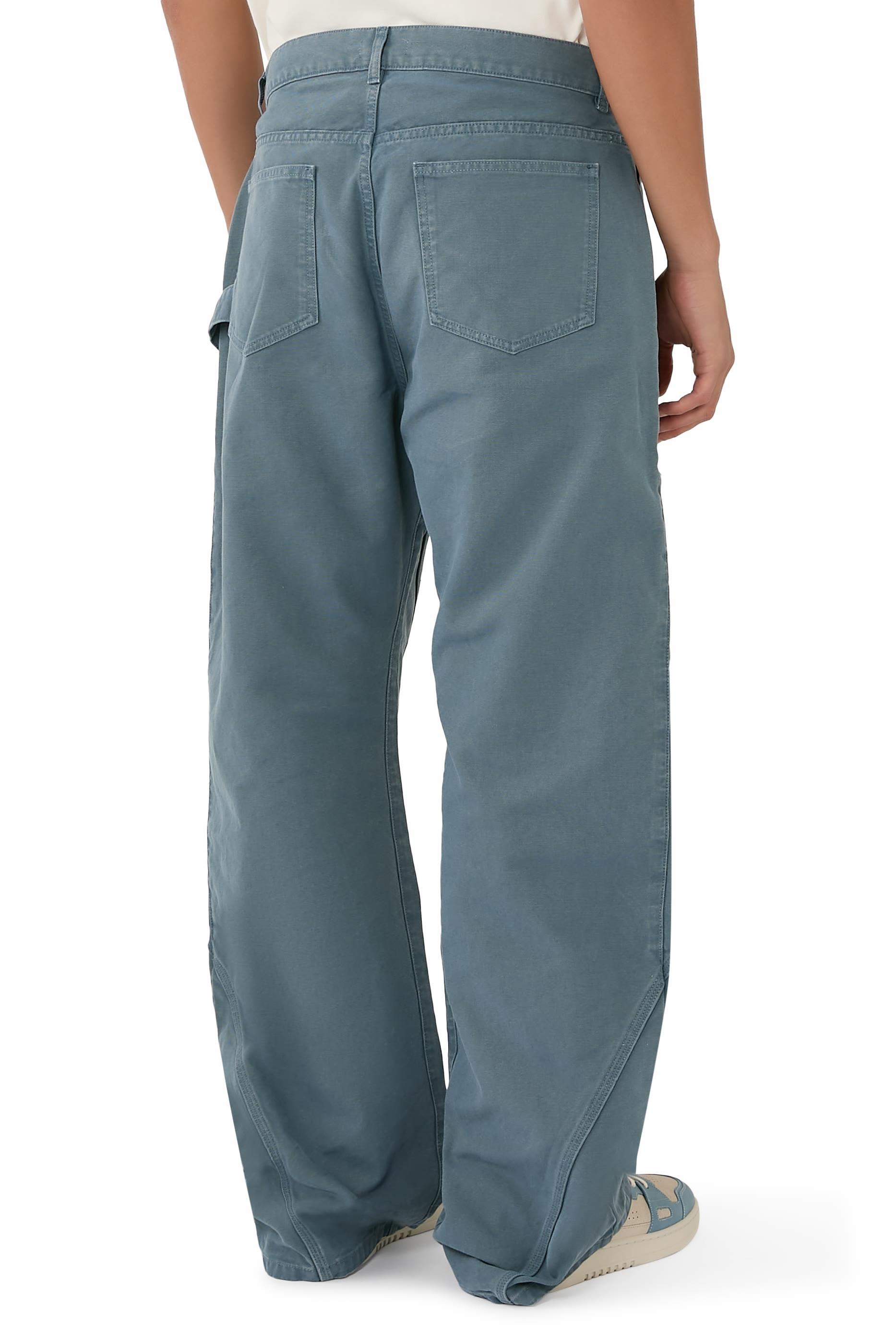 بنطال بتصميم عملي بتفاصيل ملفوفة