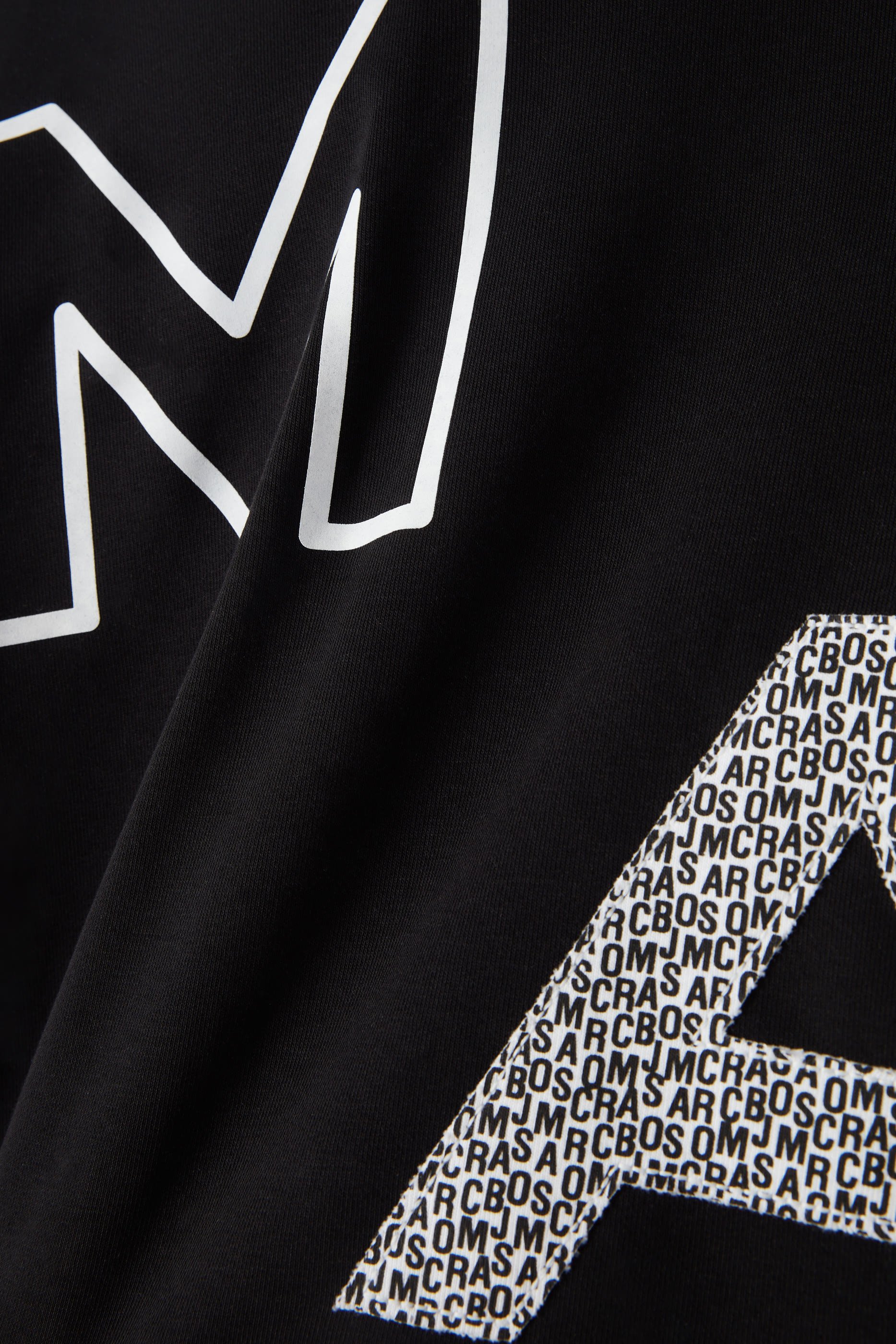 هودي بطبعة شعار الماركة للأطفال