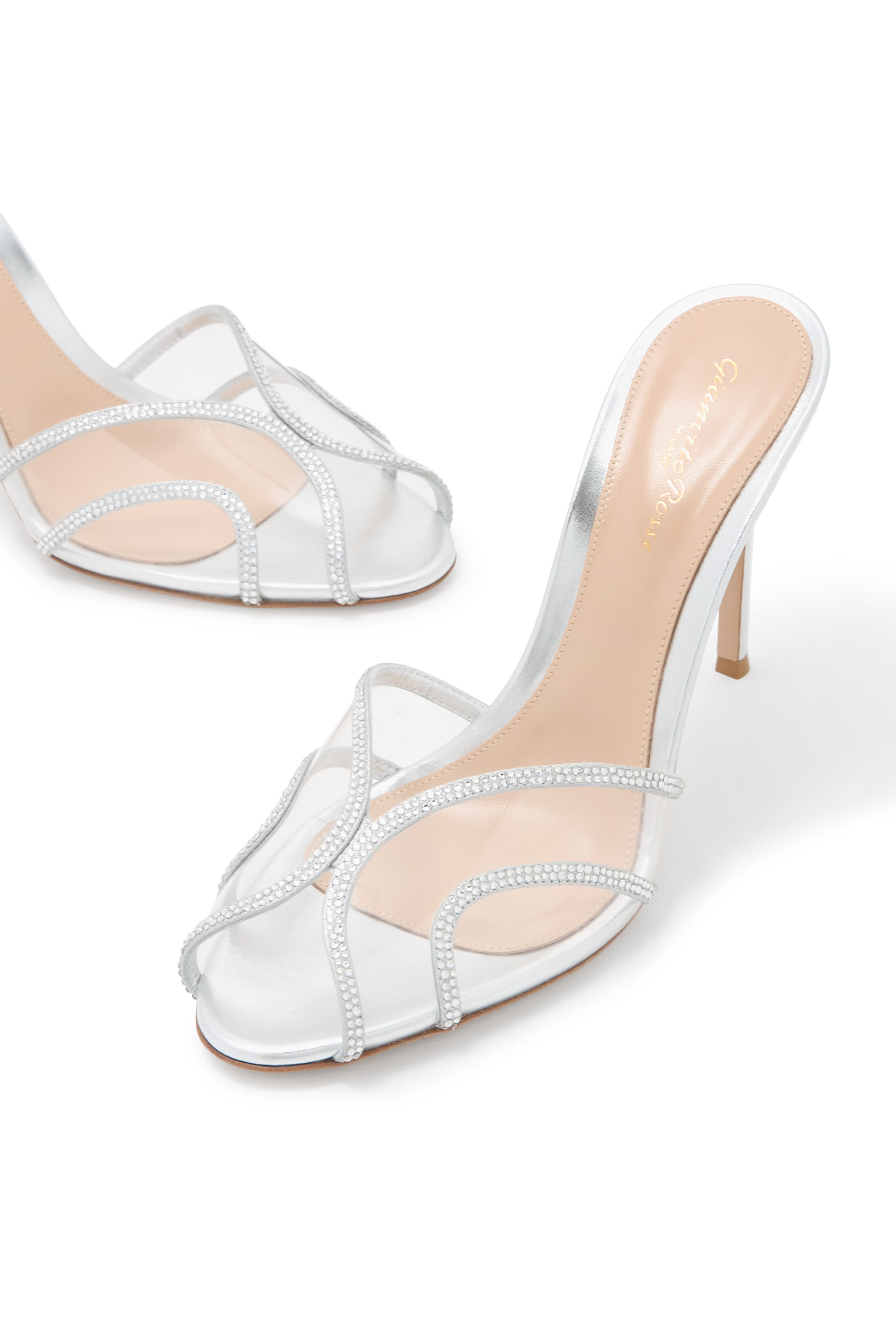 حذاء 95 مفتوح مرصع بكريستال