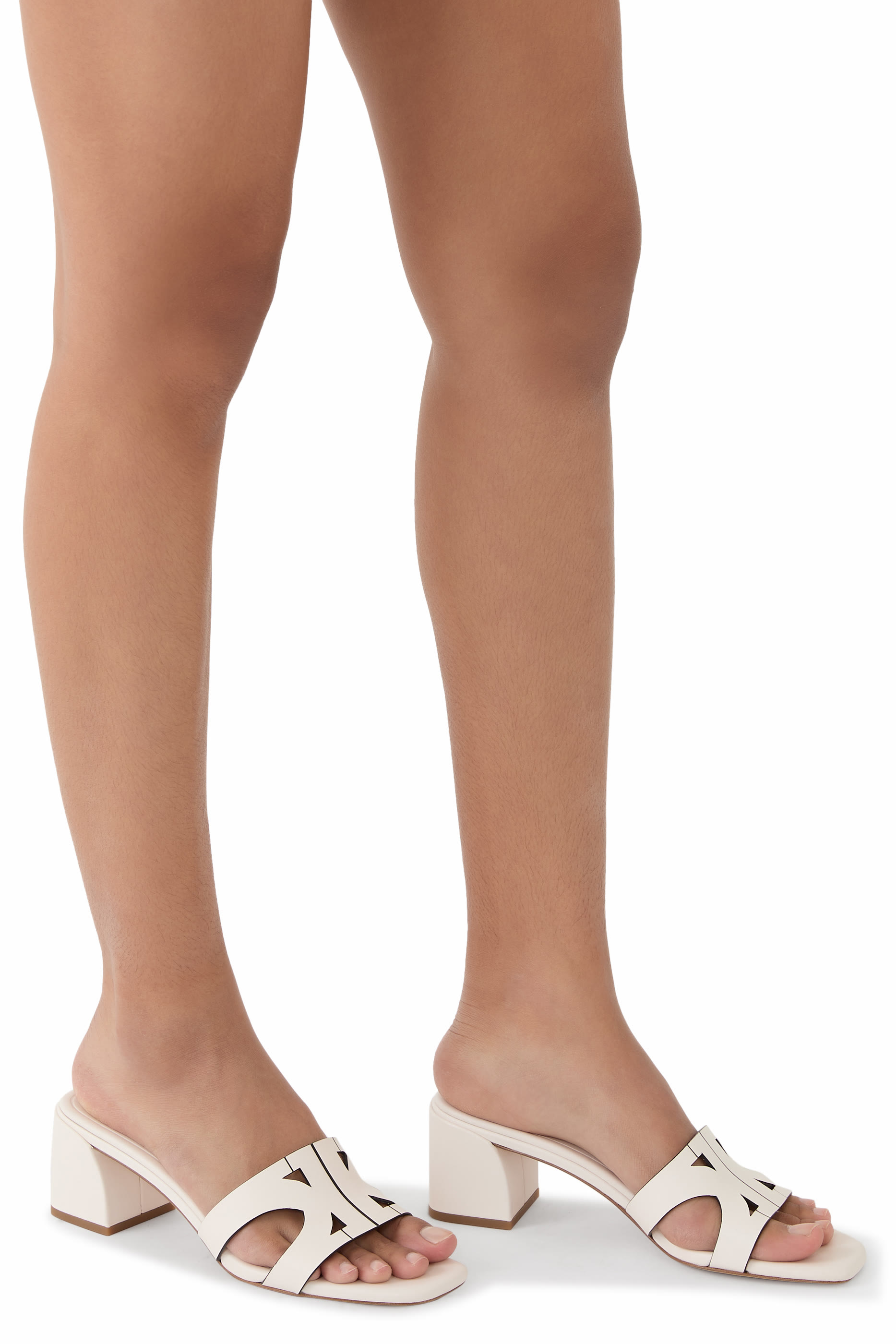 صندل ديو 60 بكعب عريض