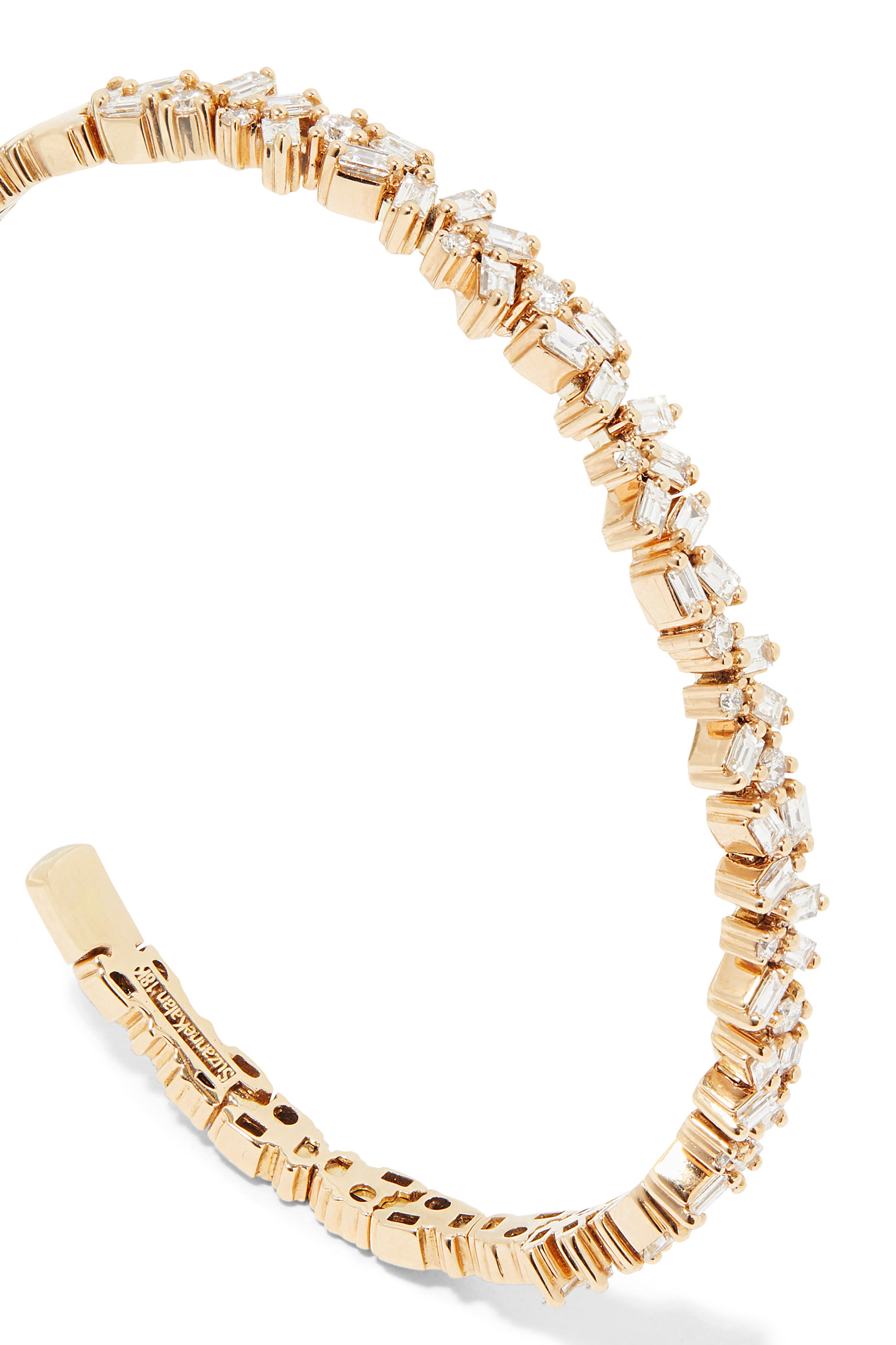 سوار ذهب وردي عيار 18 مرصع بماسات مستطيلة