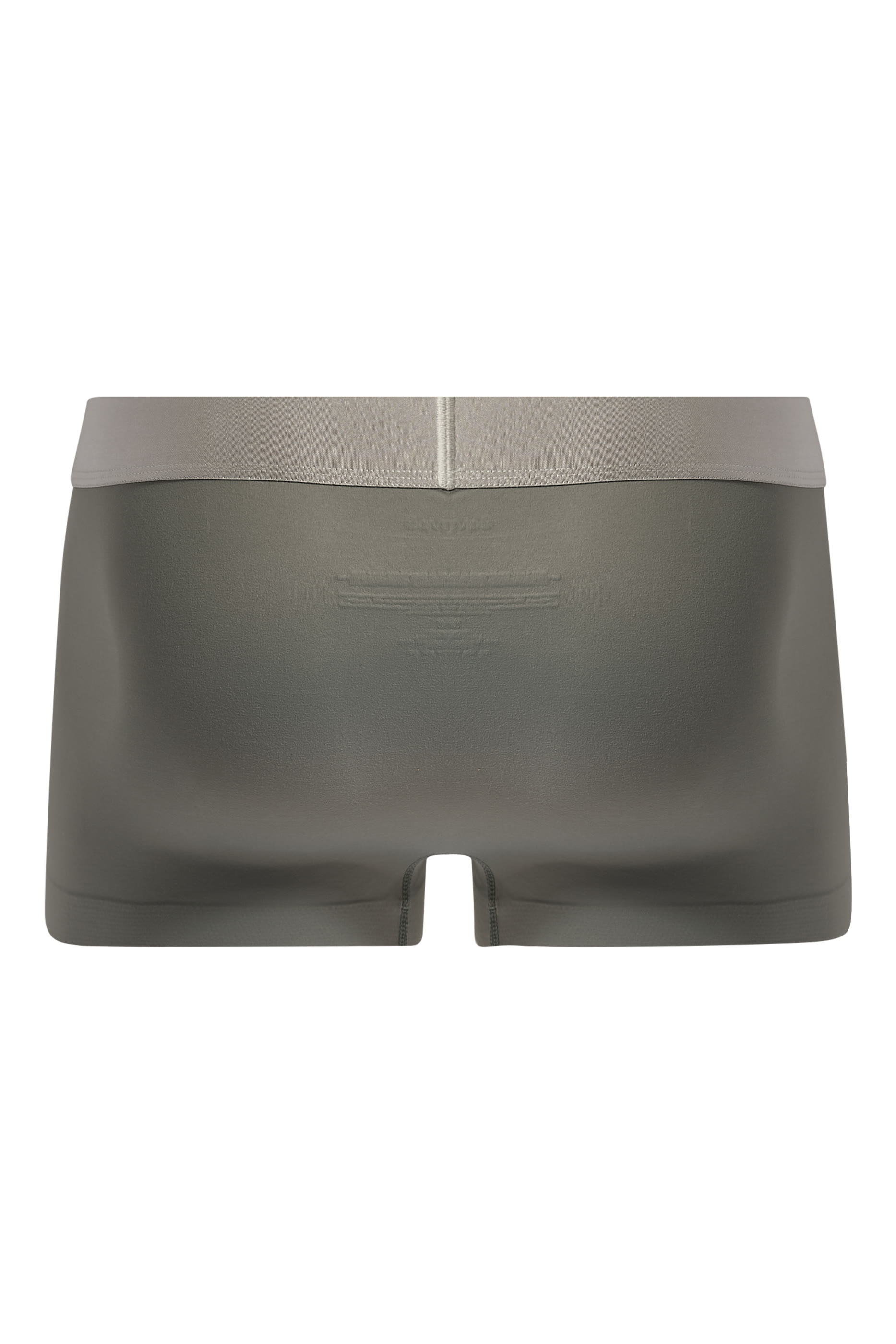 طقم بوكسر بخصر منخفض وشعار الماركة