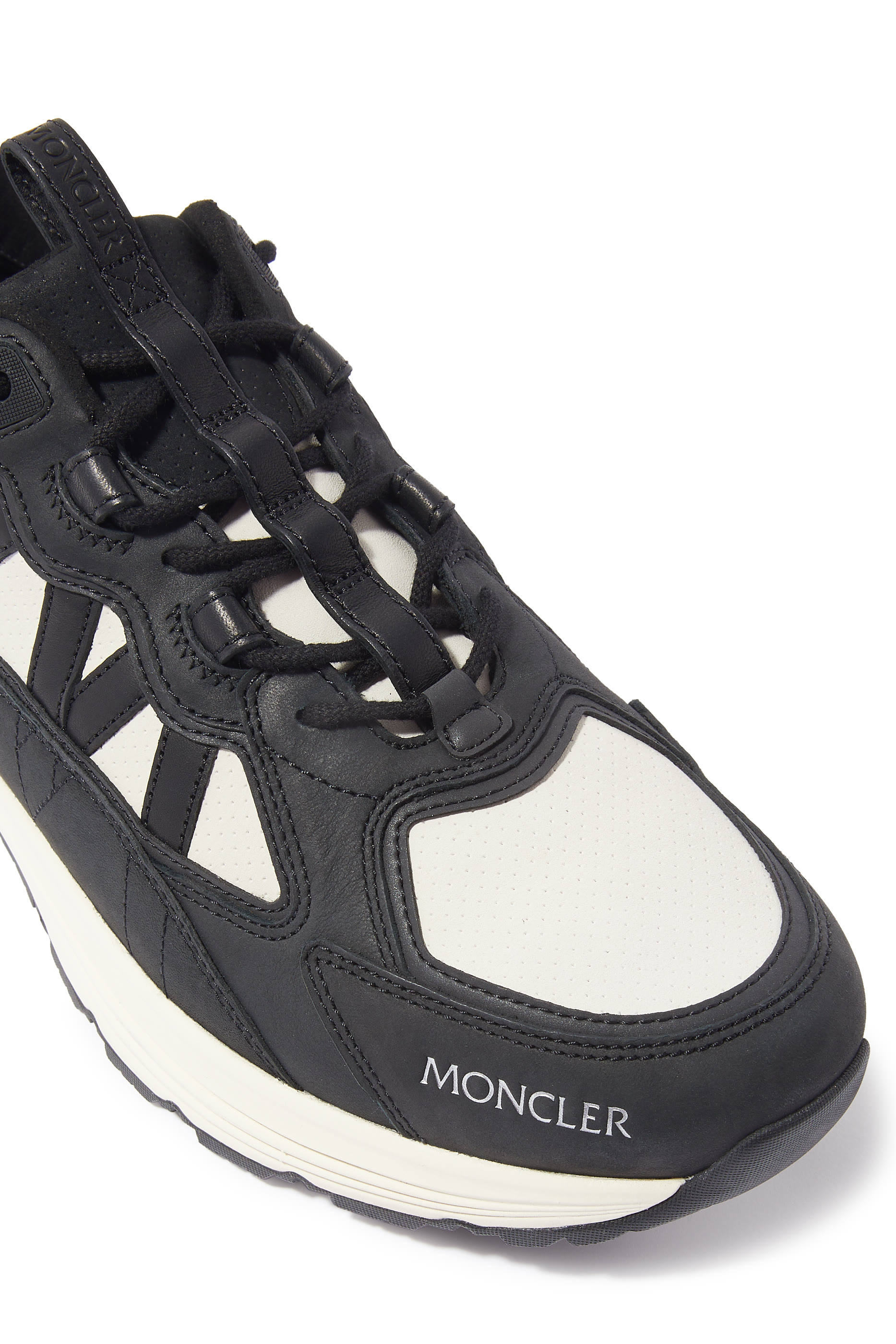 سنيكرز لايت للجري بكاحل منخفض جلد